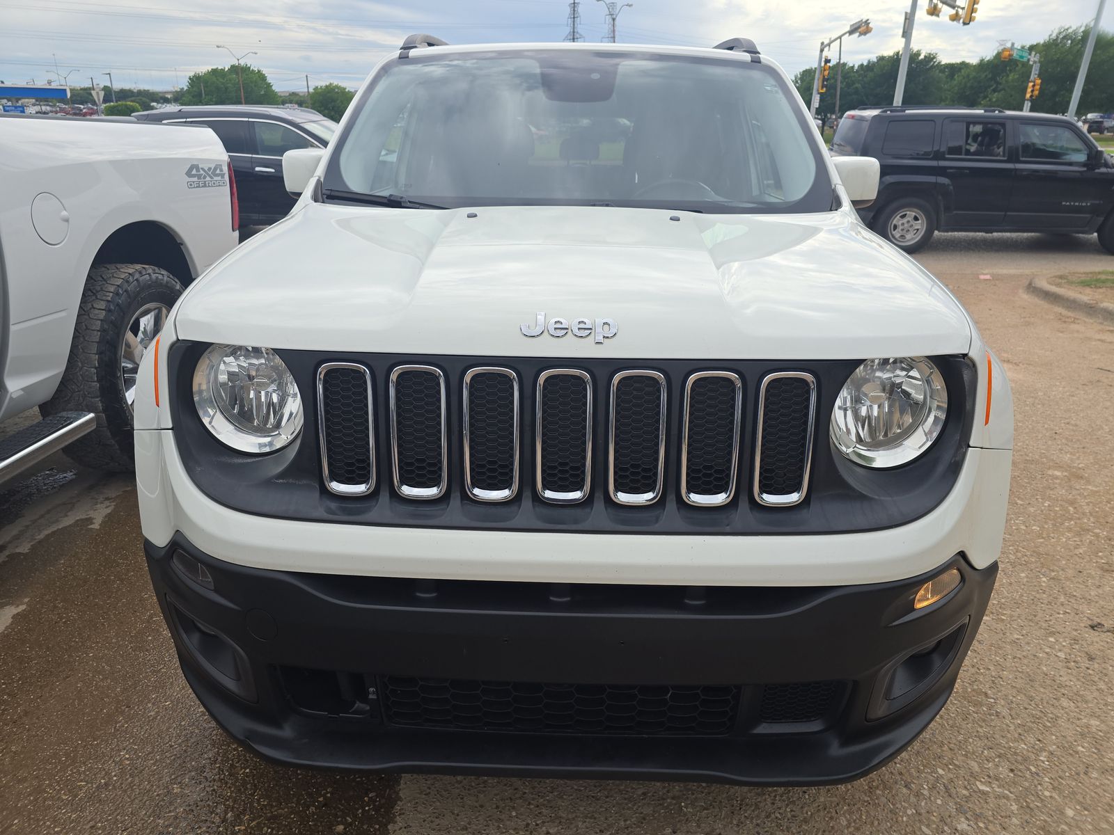 JEEP LATITUDE - 3