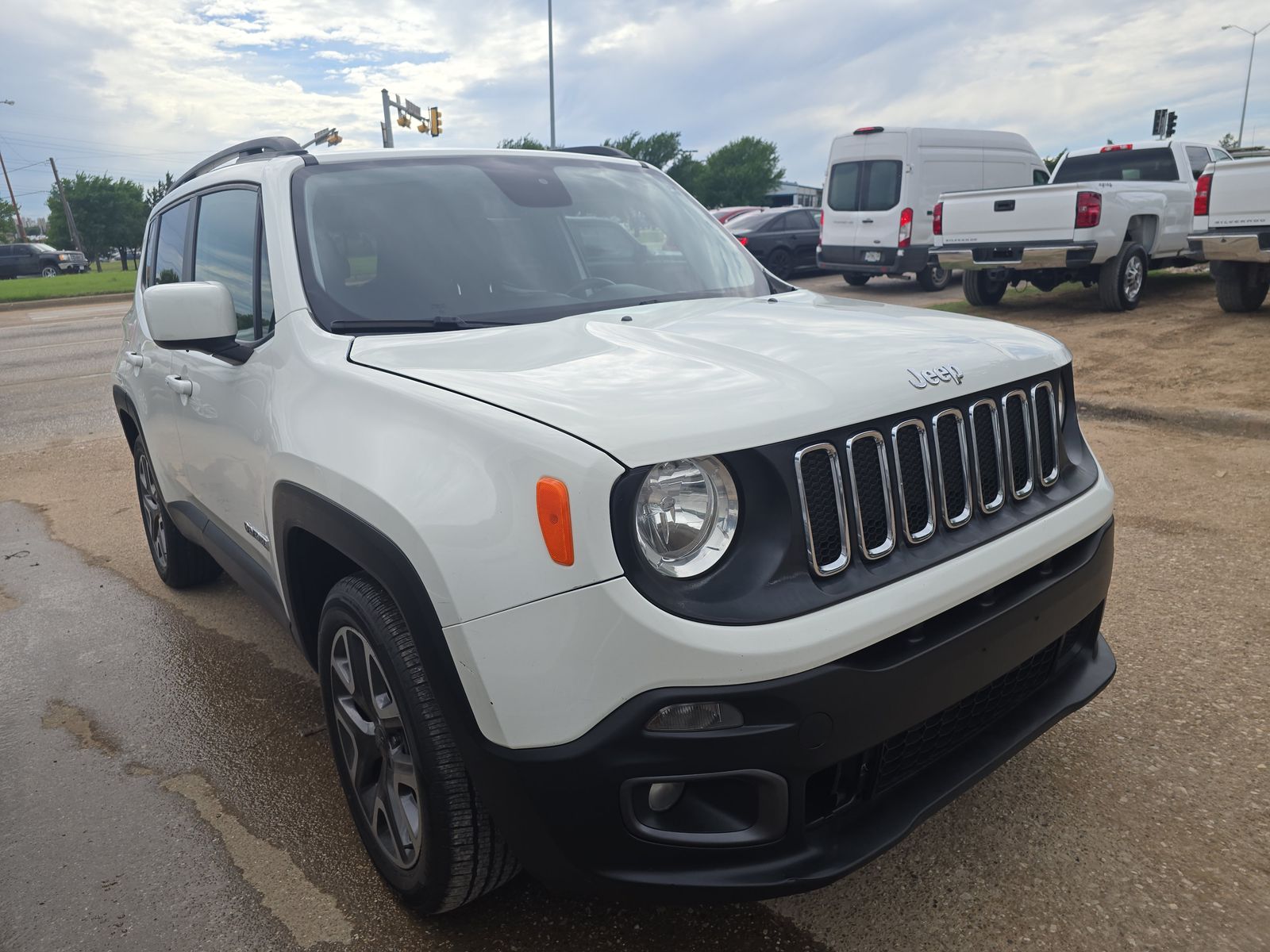JEEP LATITUDE - 4