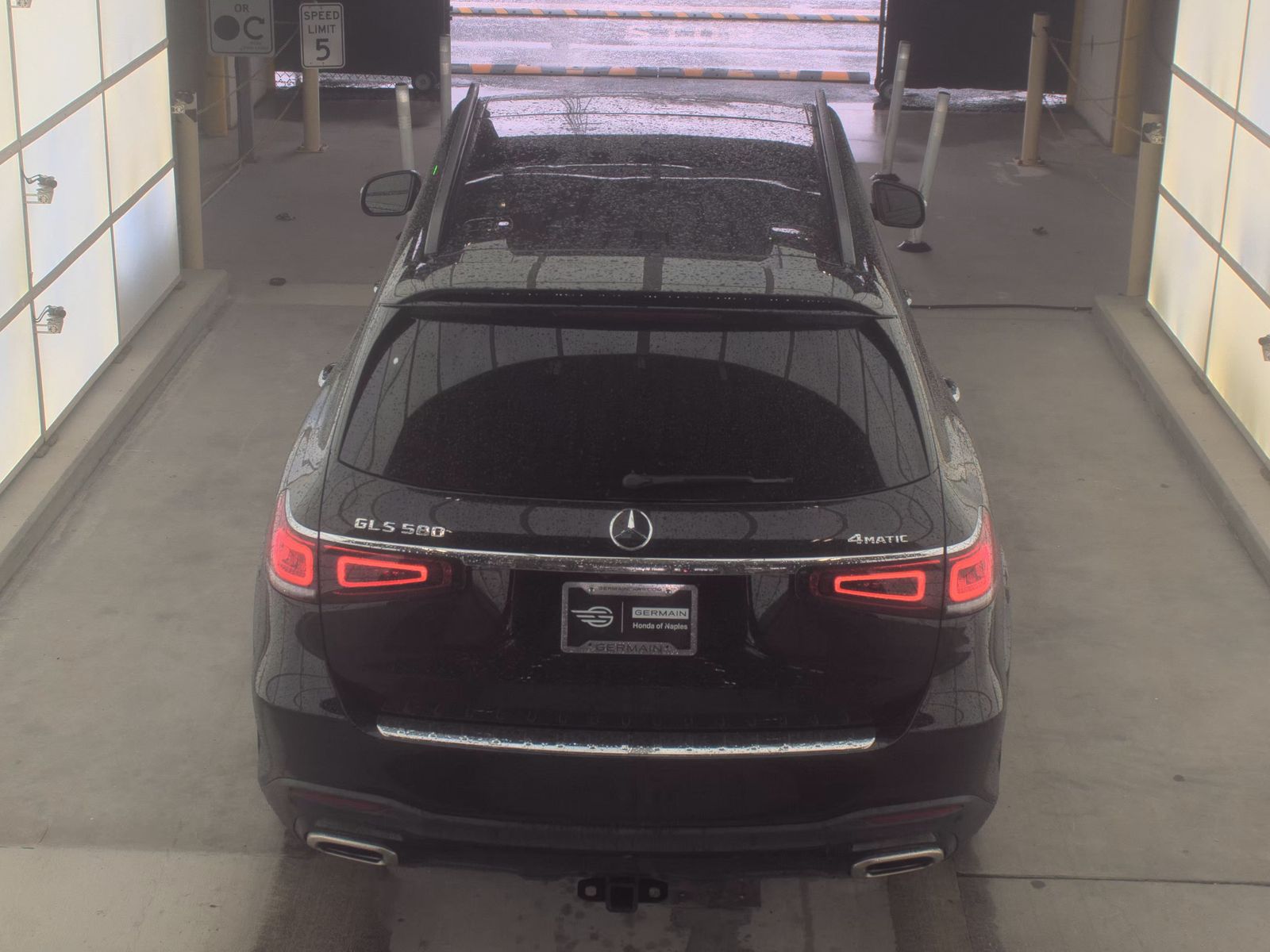 MERCEDES-BENZ GLS - 7