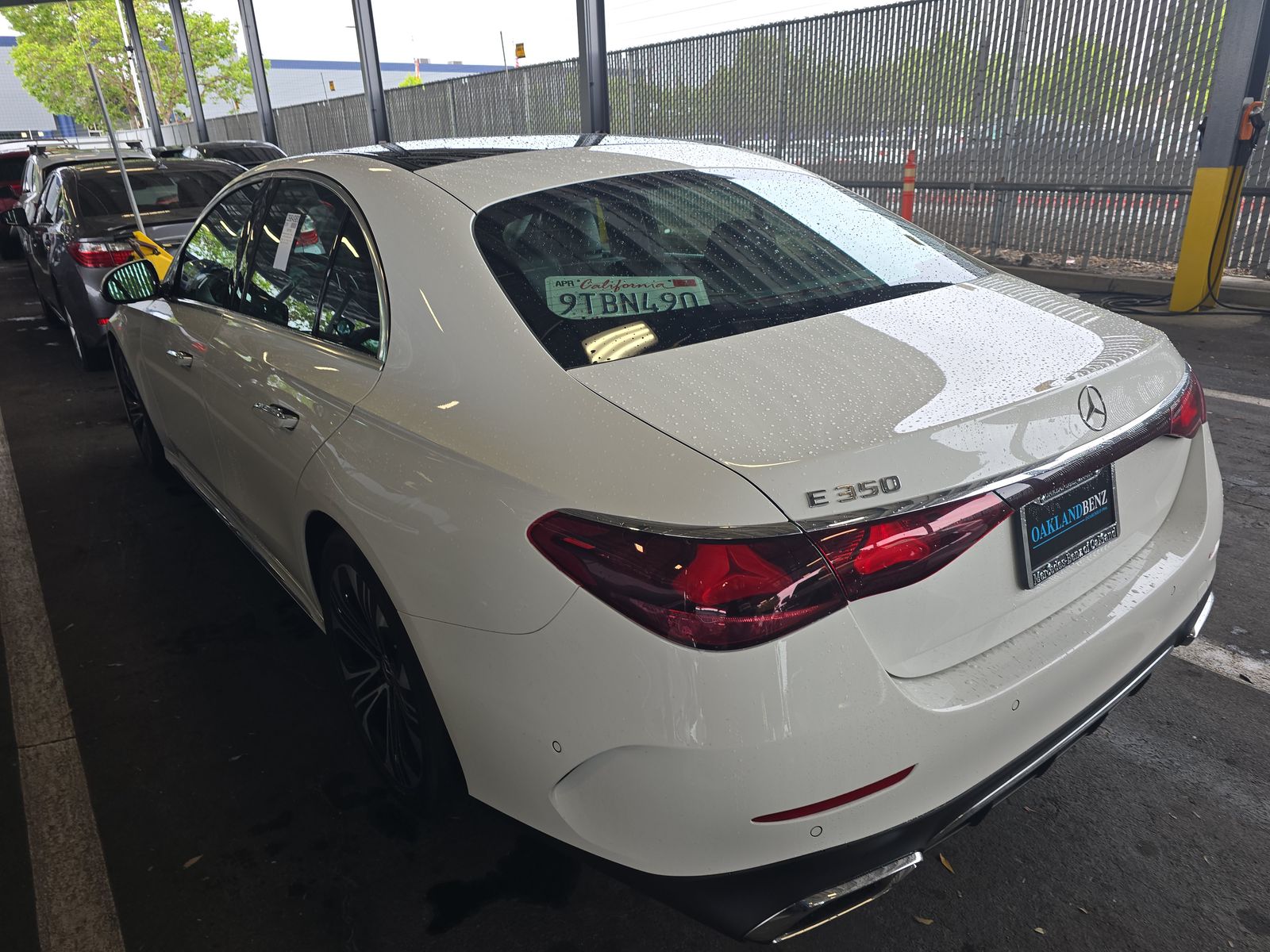 MERCEDES-BENZ E-CLASS - 7