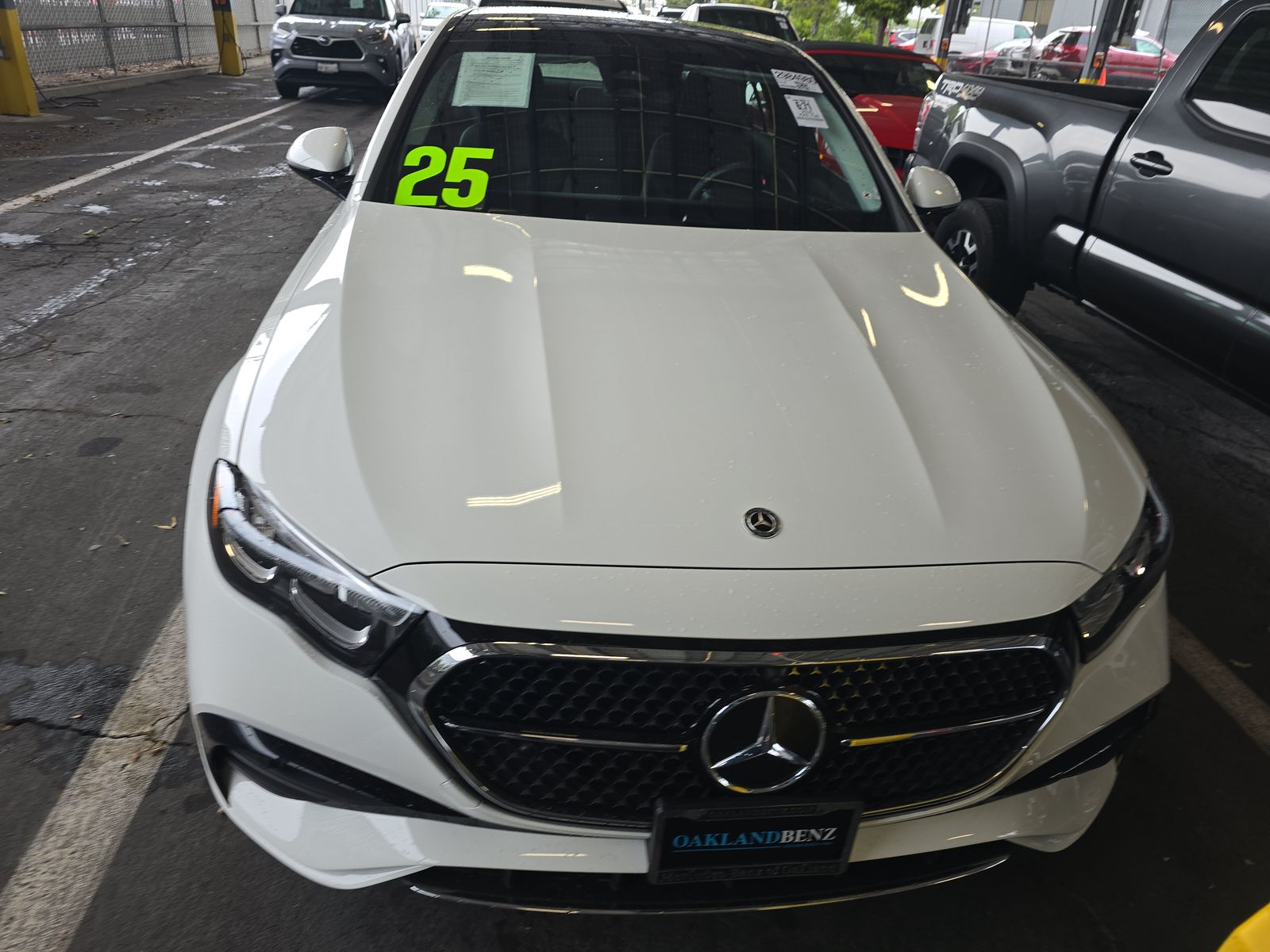 MERCEDES-BENZ E-CLASS - 3