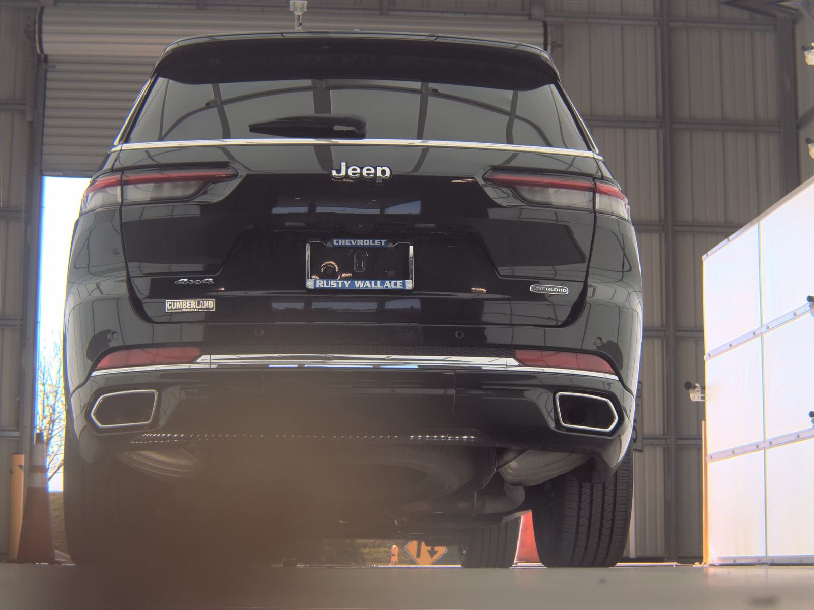 JEEP OVERLAND - 8