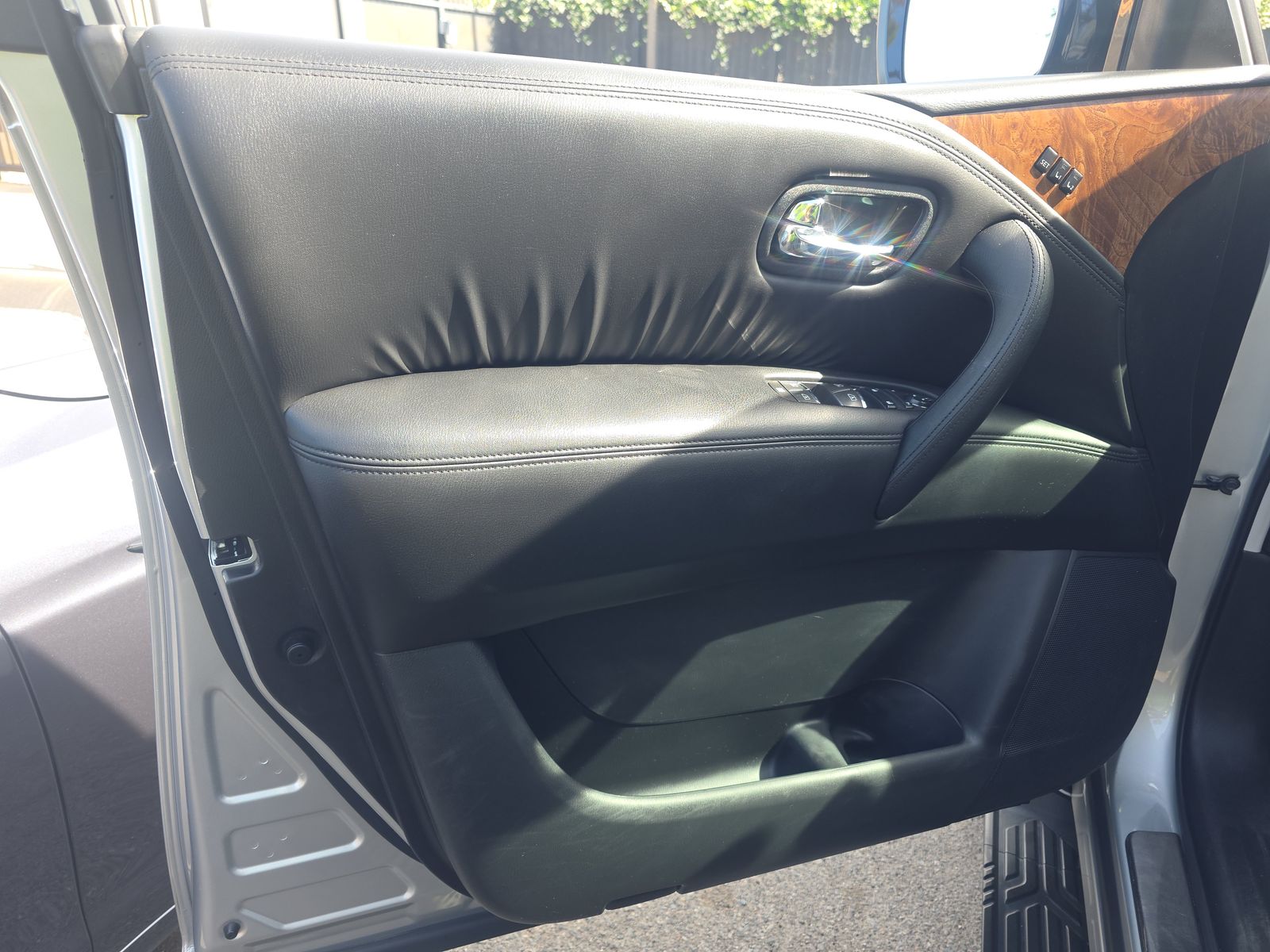 NISSAN ARMADA - 10