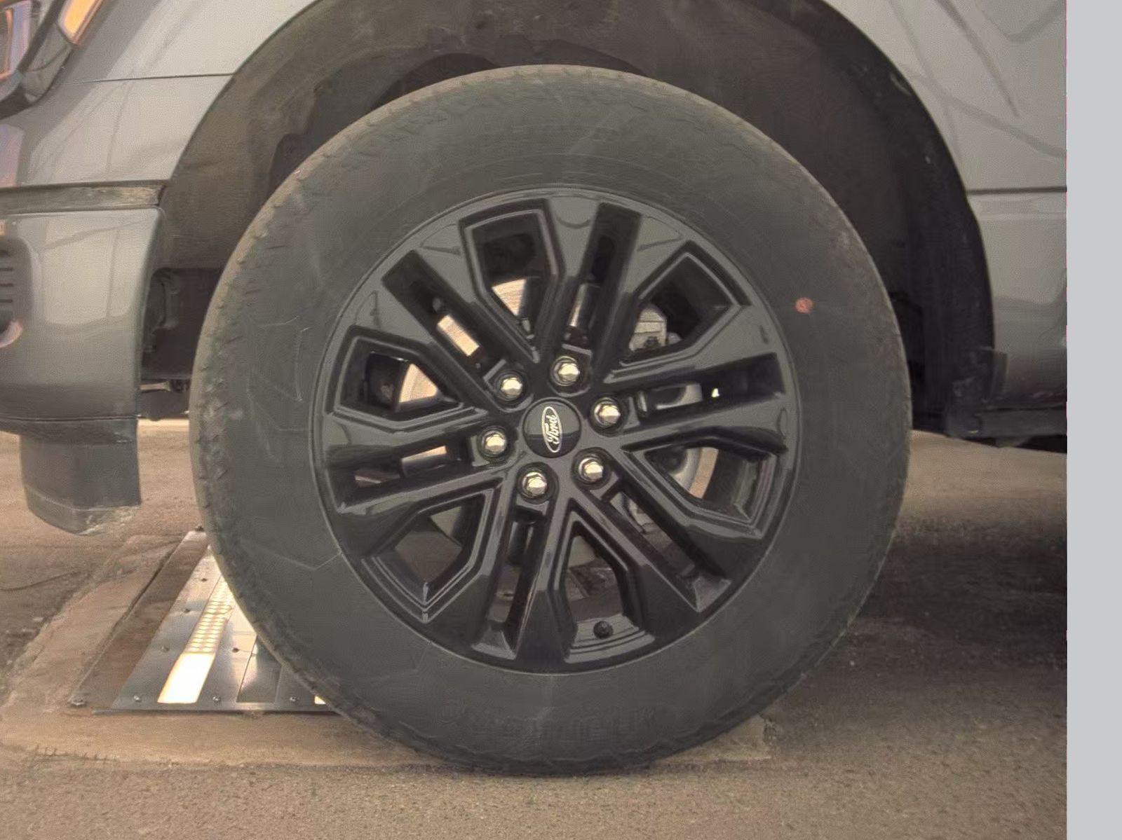 FORD F-150 - 10