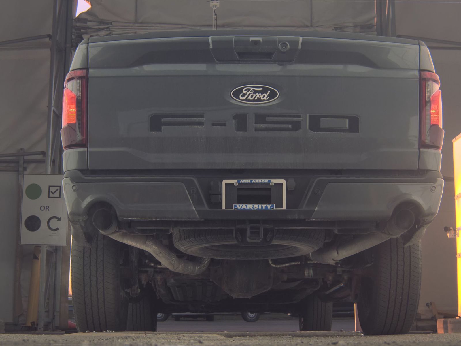 FORD F-150 - 8