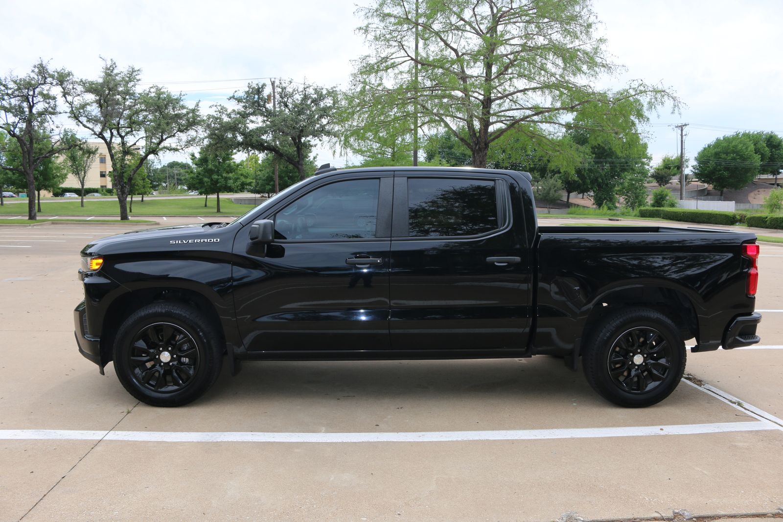 CHEVROLET CUSTOM - 4