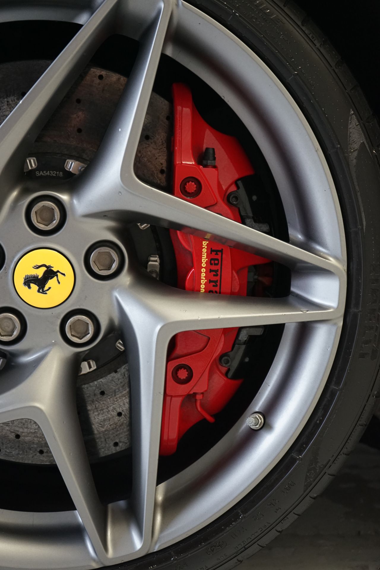 2021 Ferrari F8 Base RWD