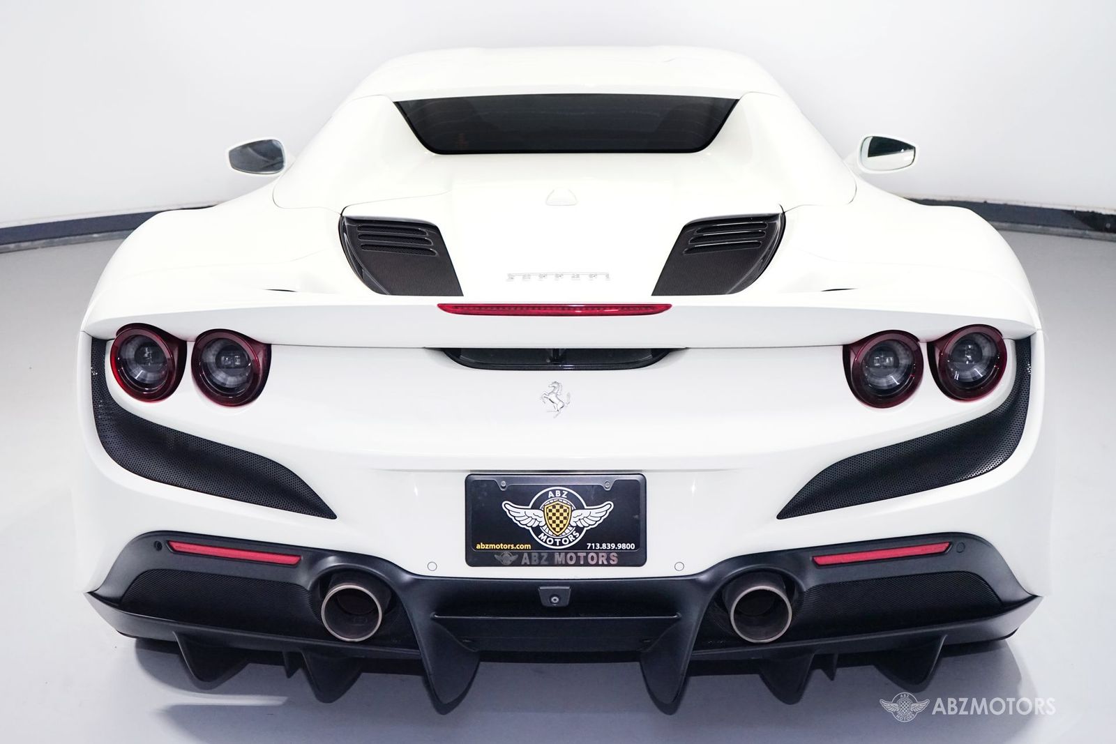 2021 Ferrari F8 Base RWD