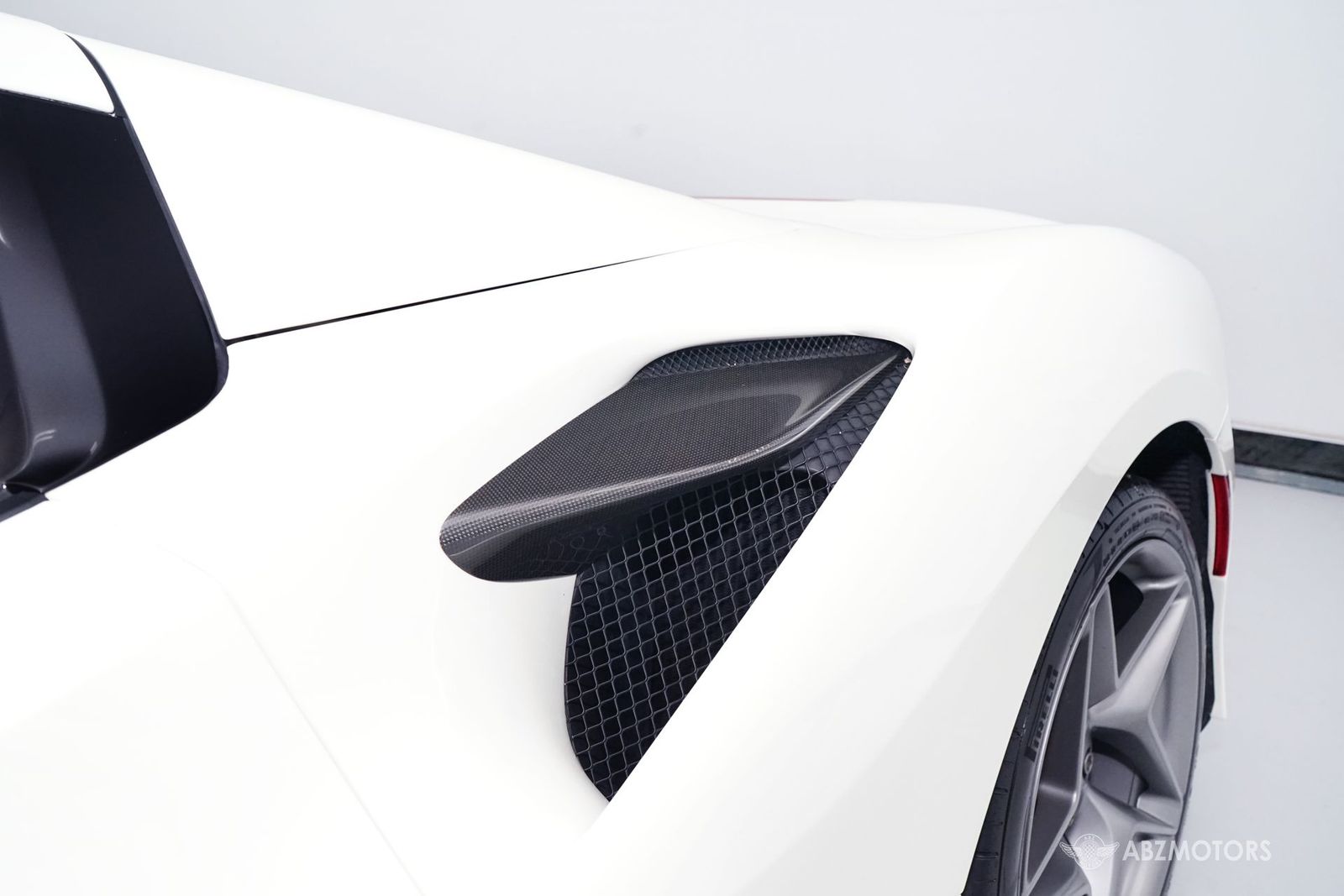2021 Ferrari F8 Base RWD