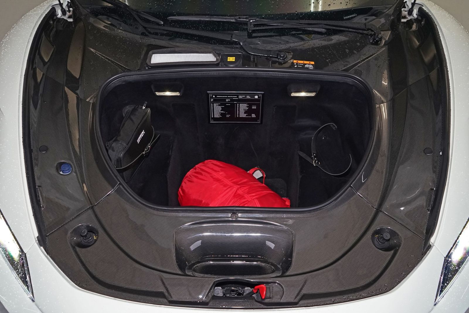 2021 Ferrari F8 Base RWD