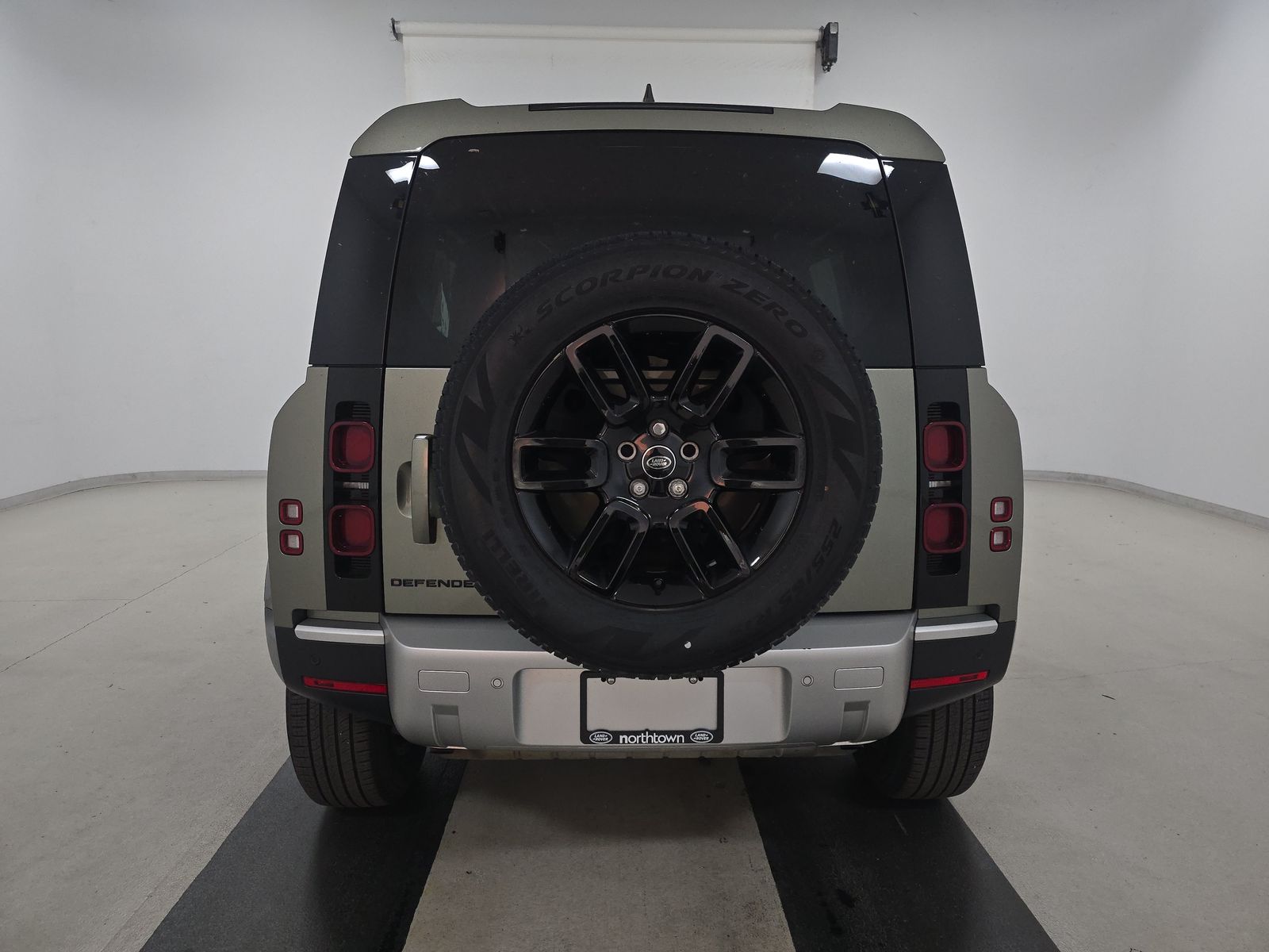 2025 Land Rover Defender 110 S FWD