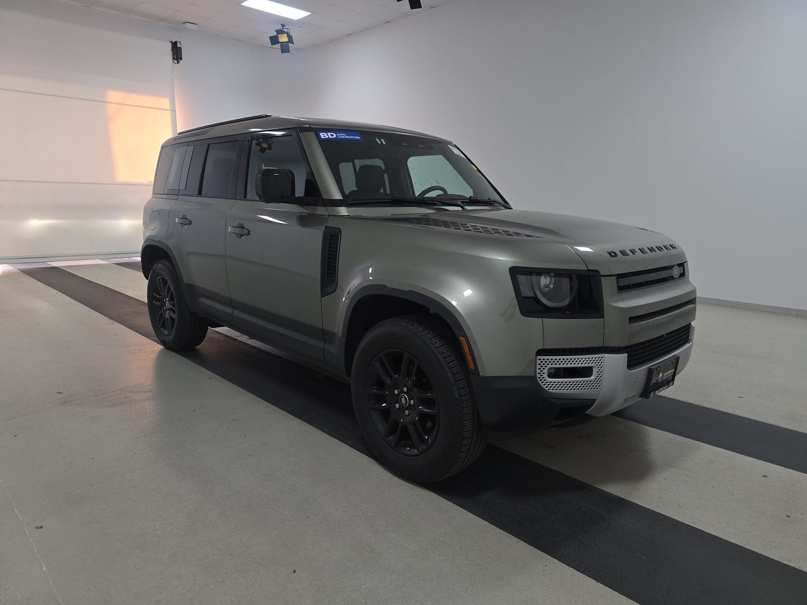 2025 Land Rover Defender 110 S FWD