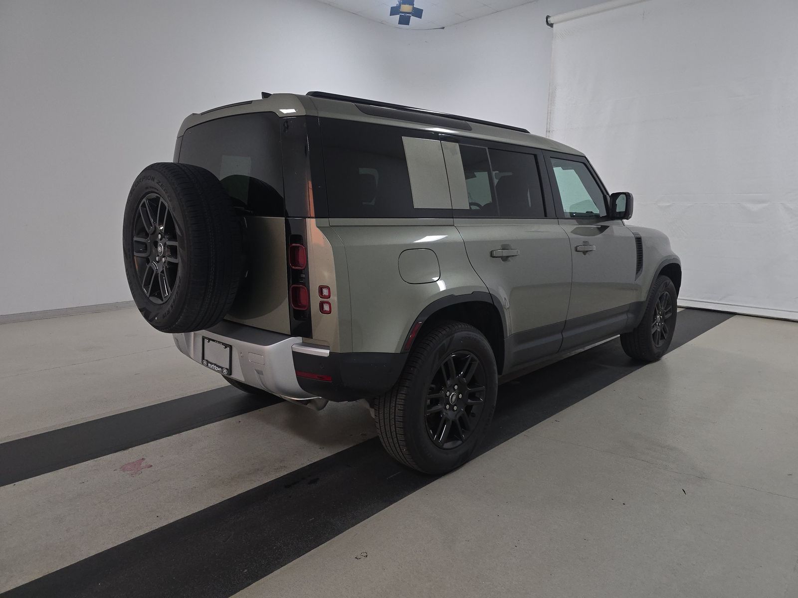 2025 Land Rover Defender 110 S FWD