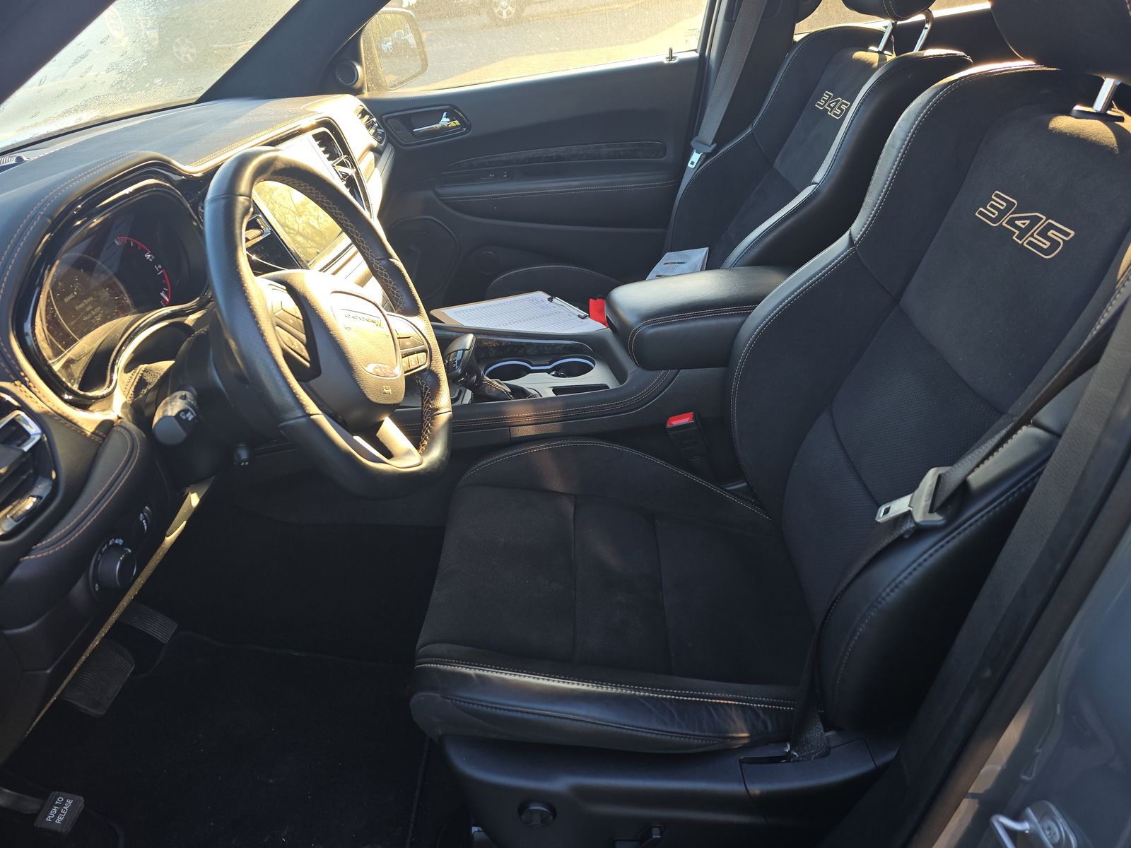 DODGE CHALLENGER - 8