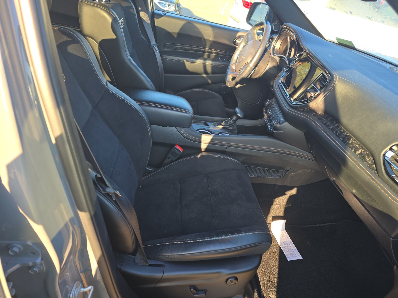 DODGE CHALLENGER - 9