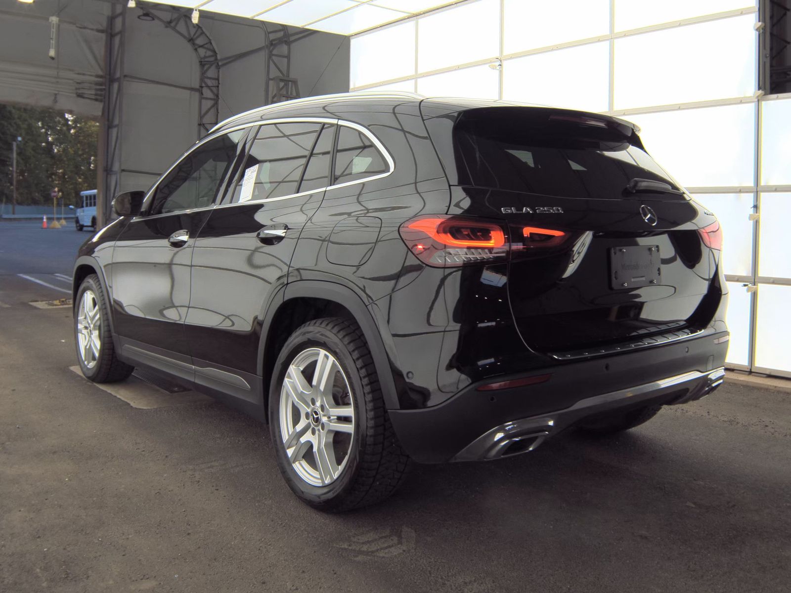 MERCEDES-BENZ GLA-CLASS - 9