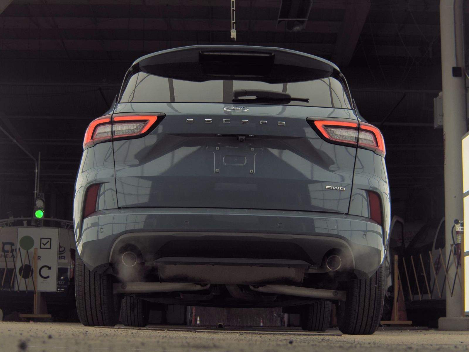 FORD ESCAPE - 8