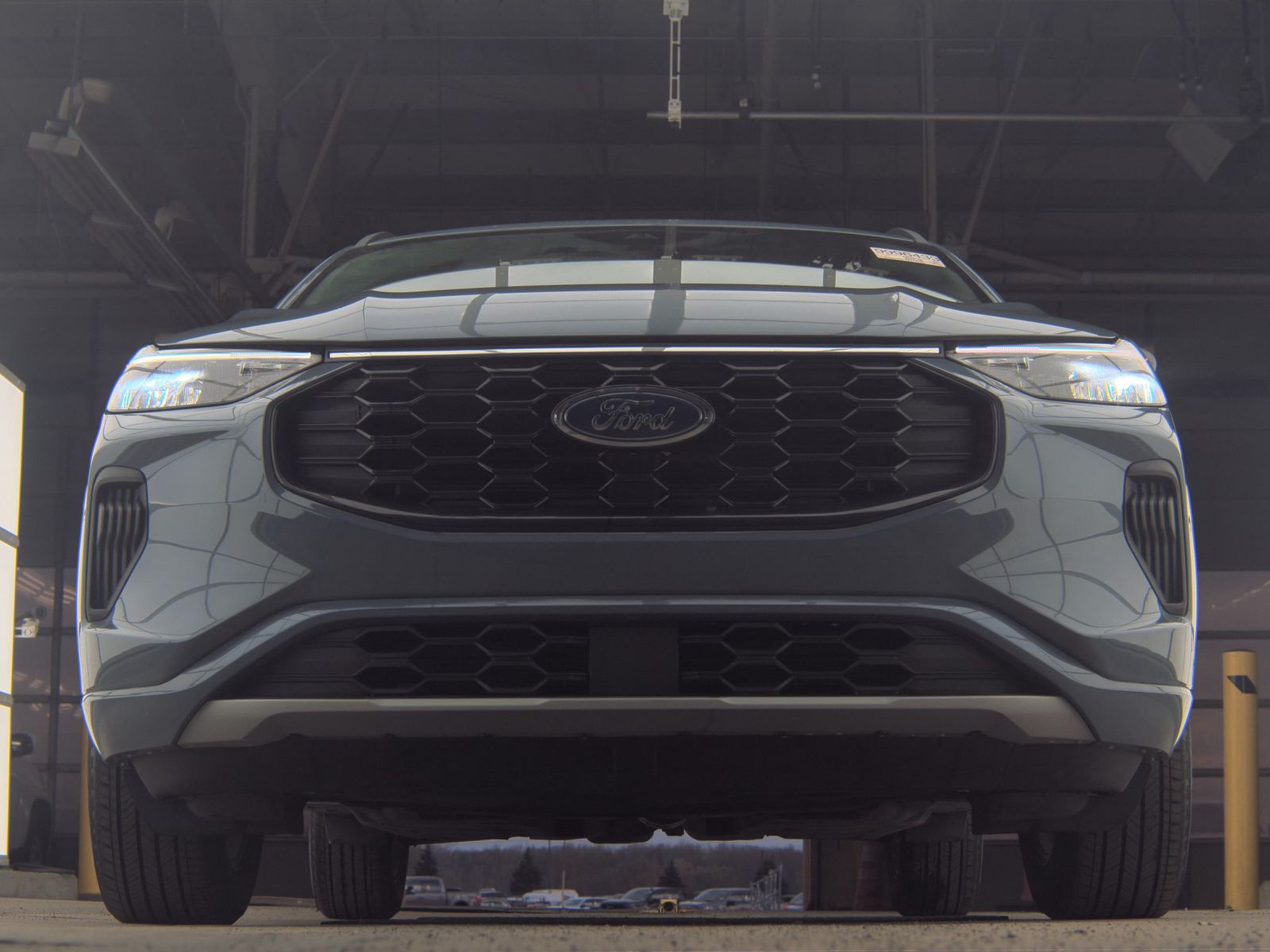 FORD ESCAPE - 4