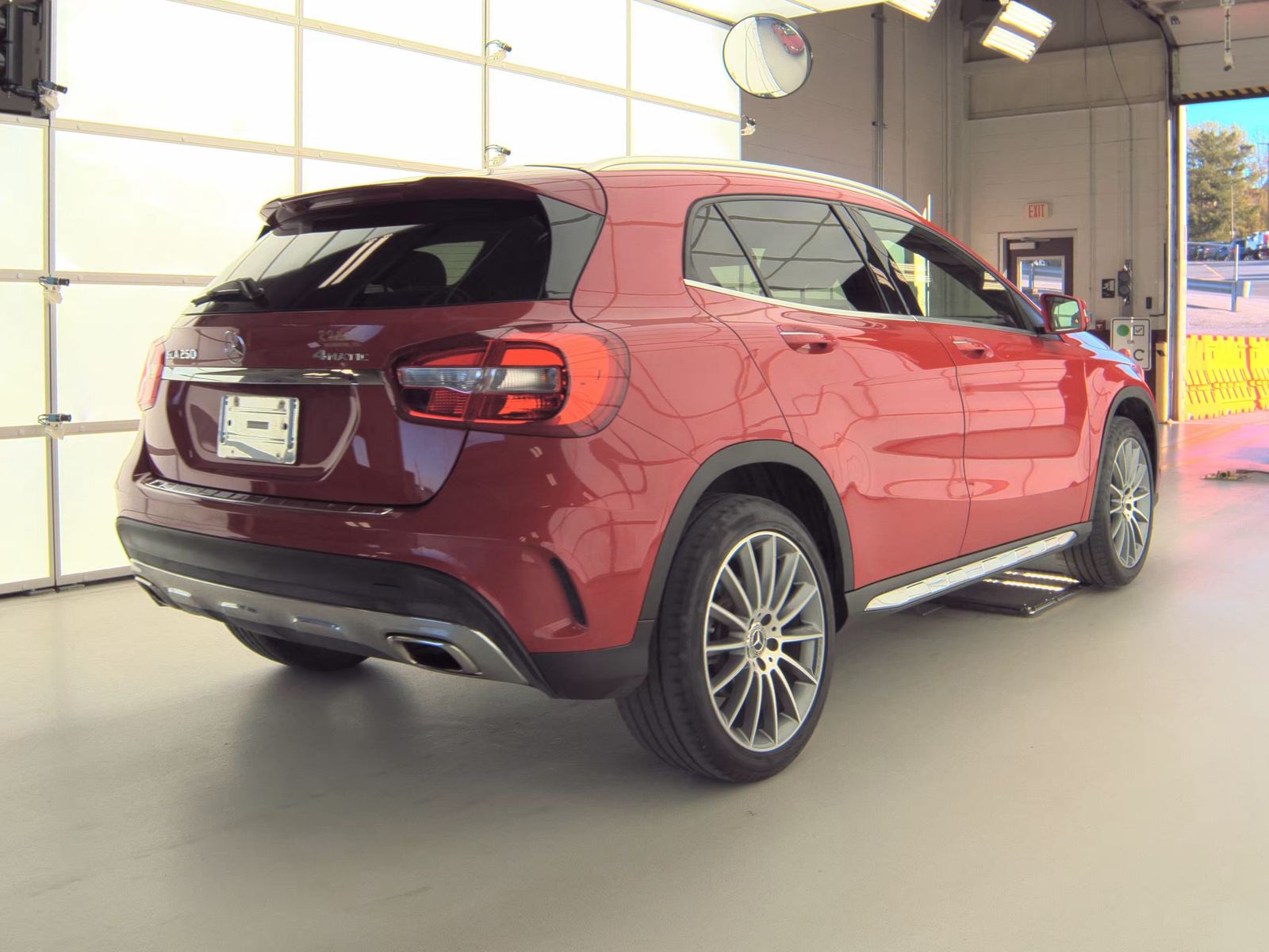 MERCEDES-BENZ GLA-CLASS - 6