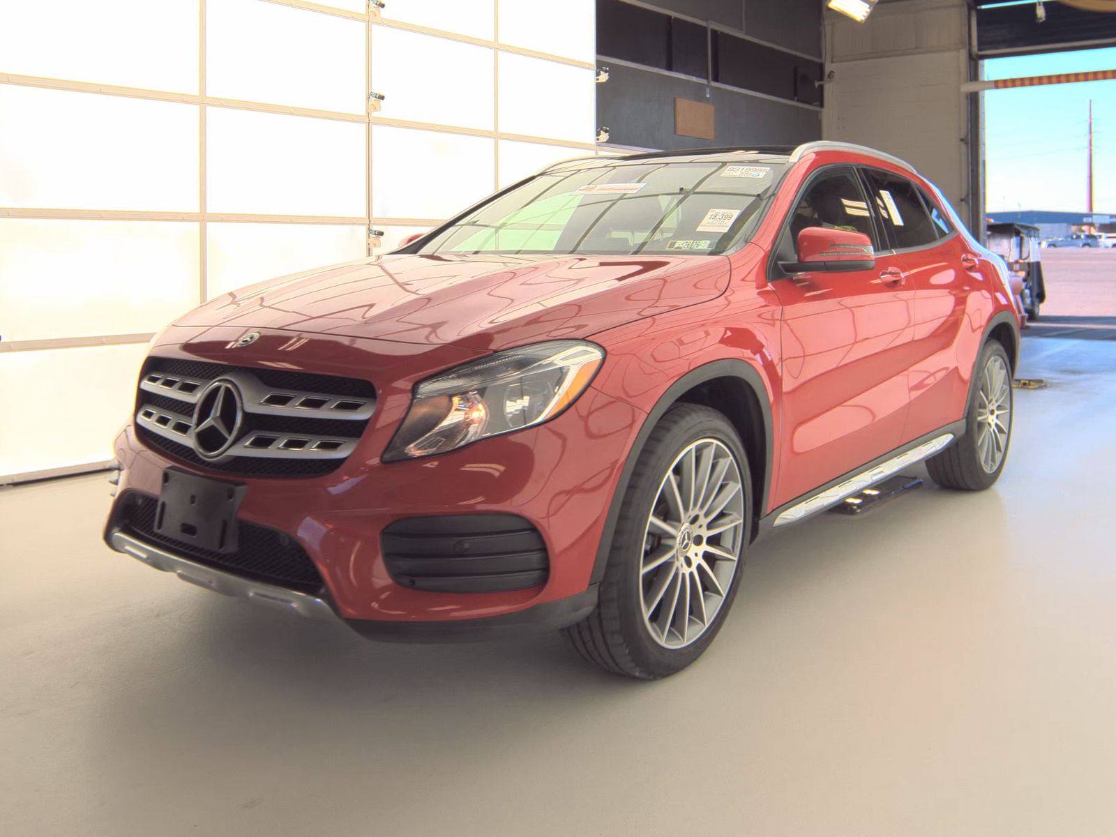 MERCEDES-BENZ GLA-CLASS - 1