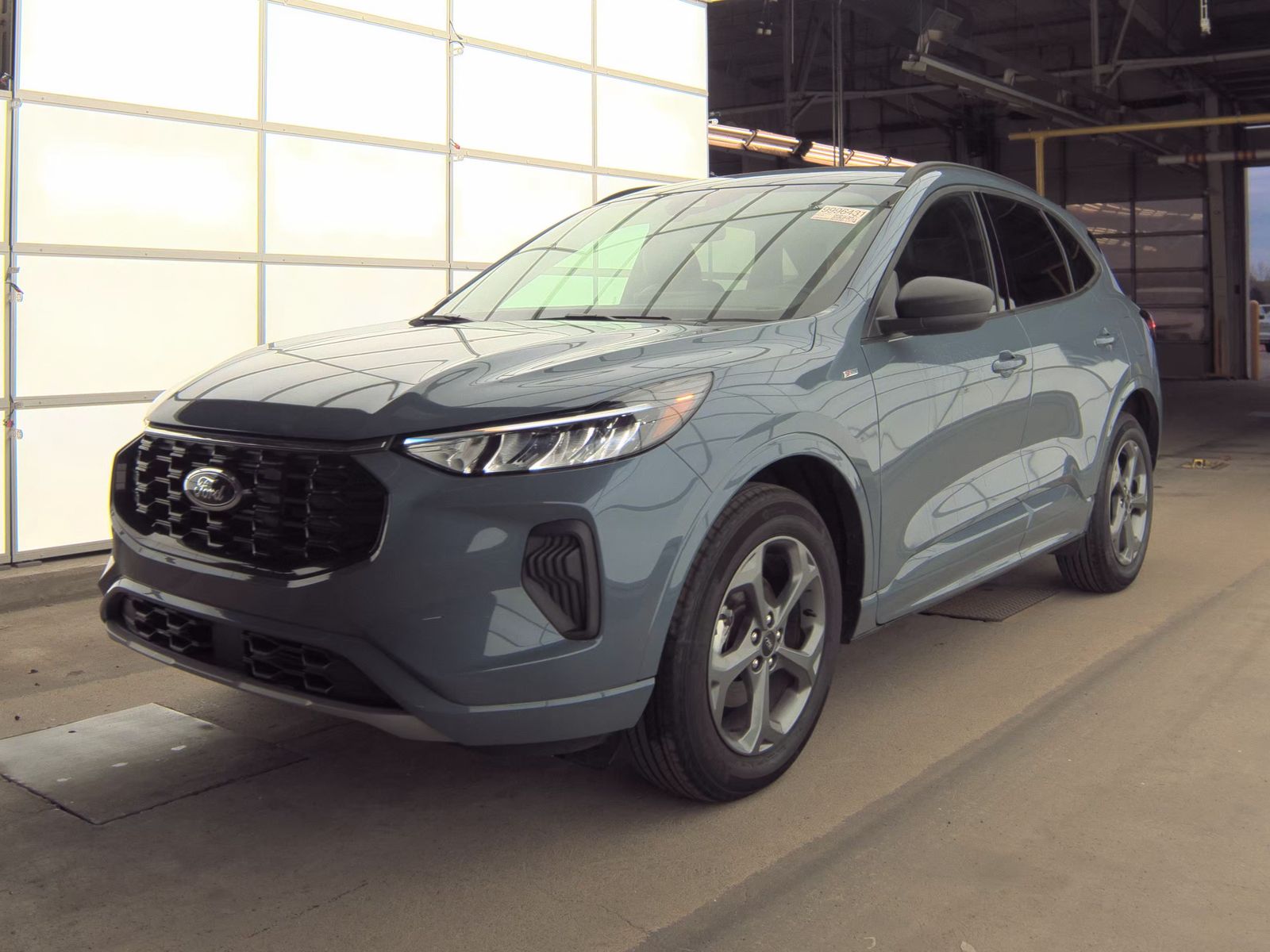 FORD ESCAPE - 1