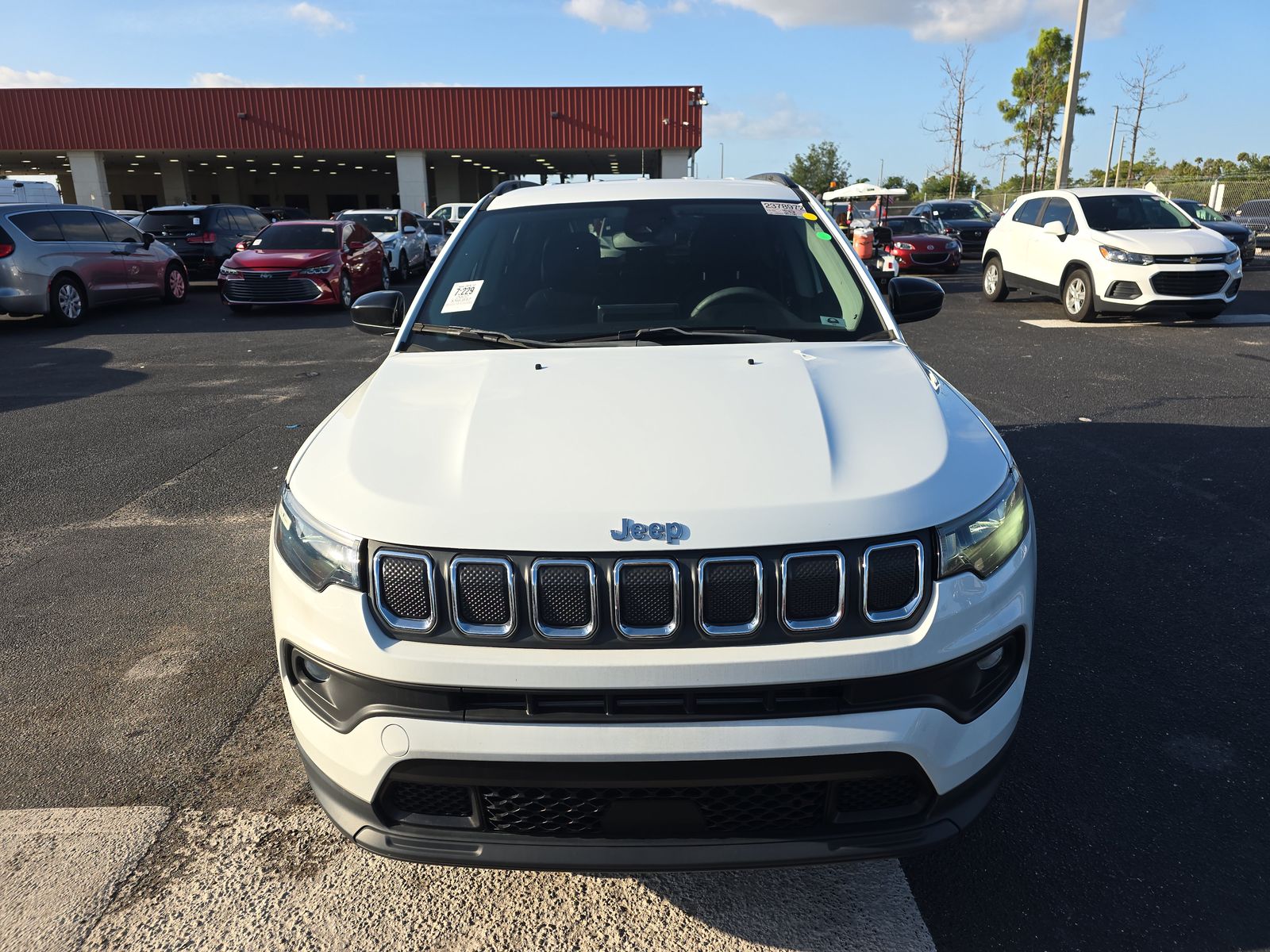 JEEP LATITUDE - 3
