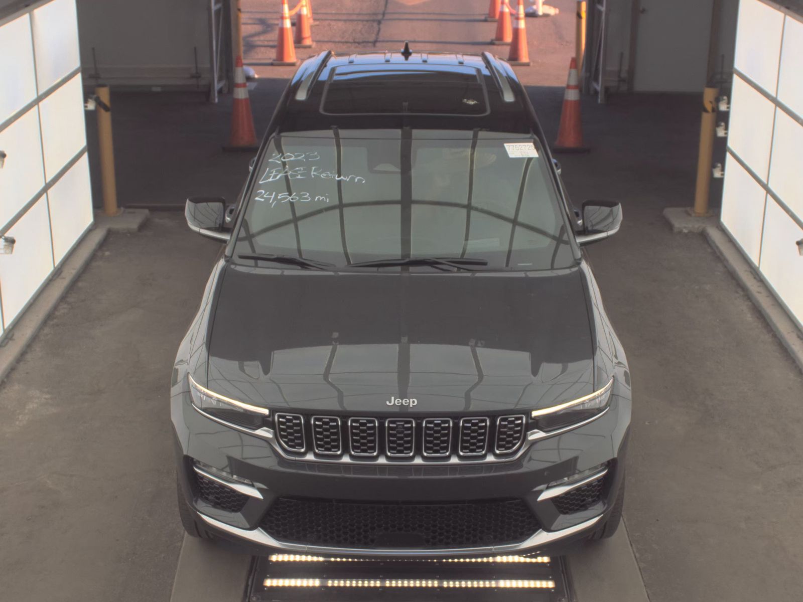 JEEP GRAND CHEROKEE - 3