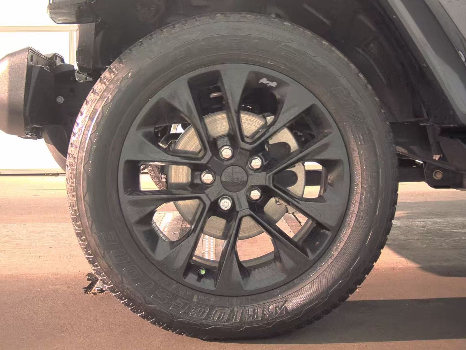 JEEP UNL SAHARA - 10