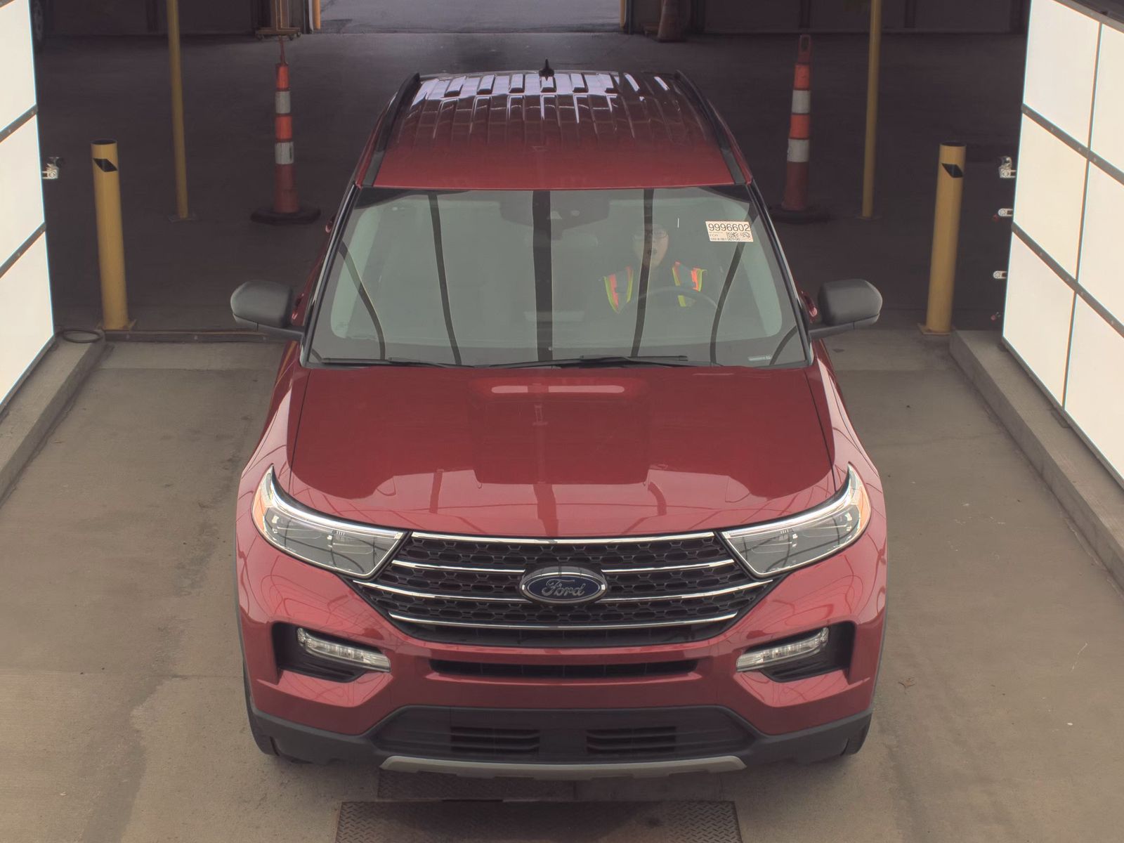 FORD EXPLORER - 3