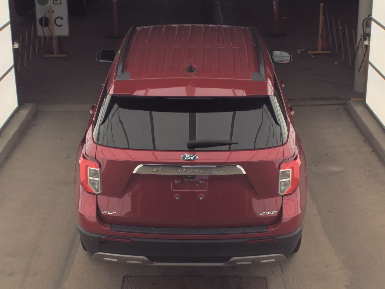 FORD EXPLORER - 7