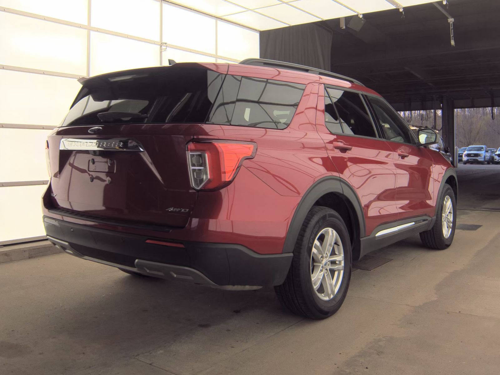 FORD EXPLORER - 6
