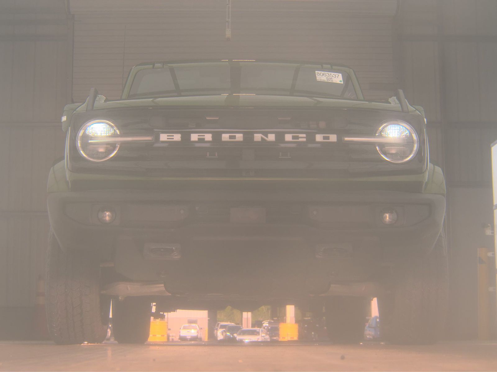 FORD BRONCO - 4