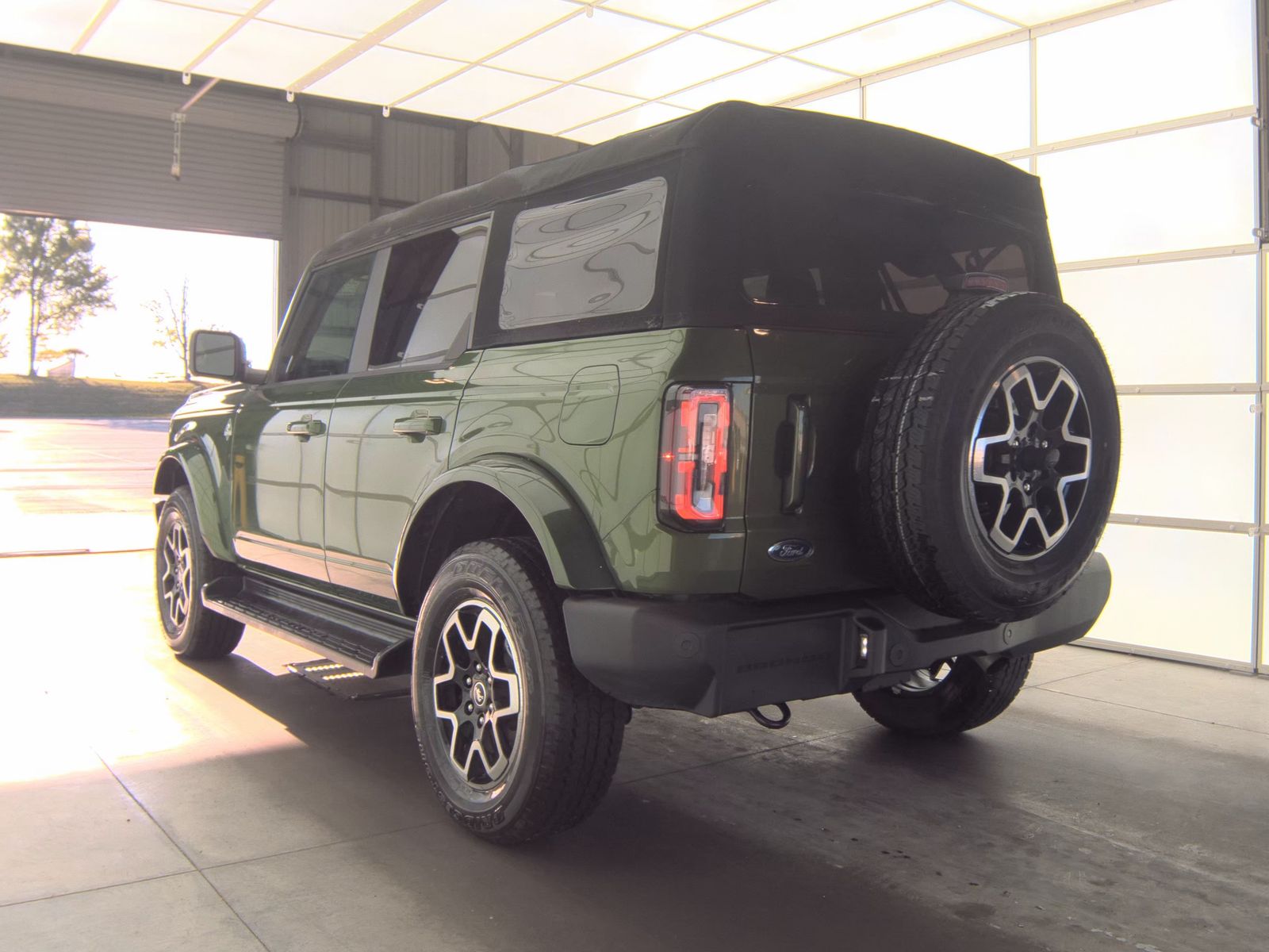 FORD BRONCO - 9