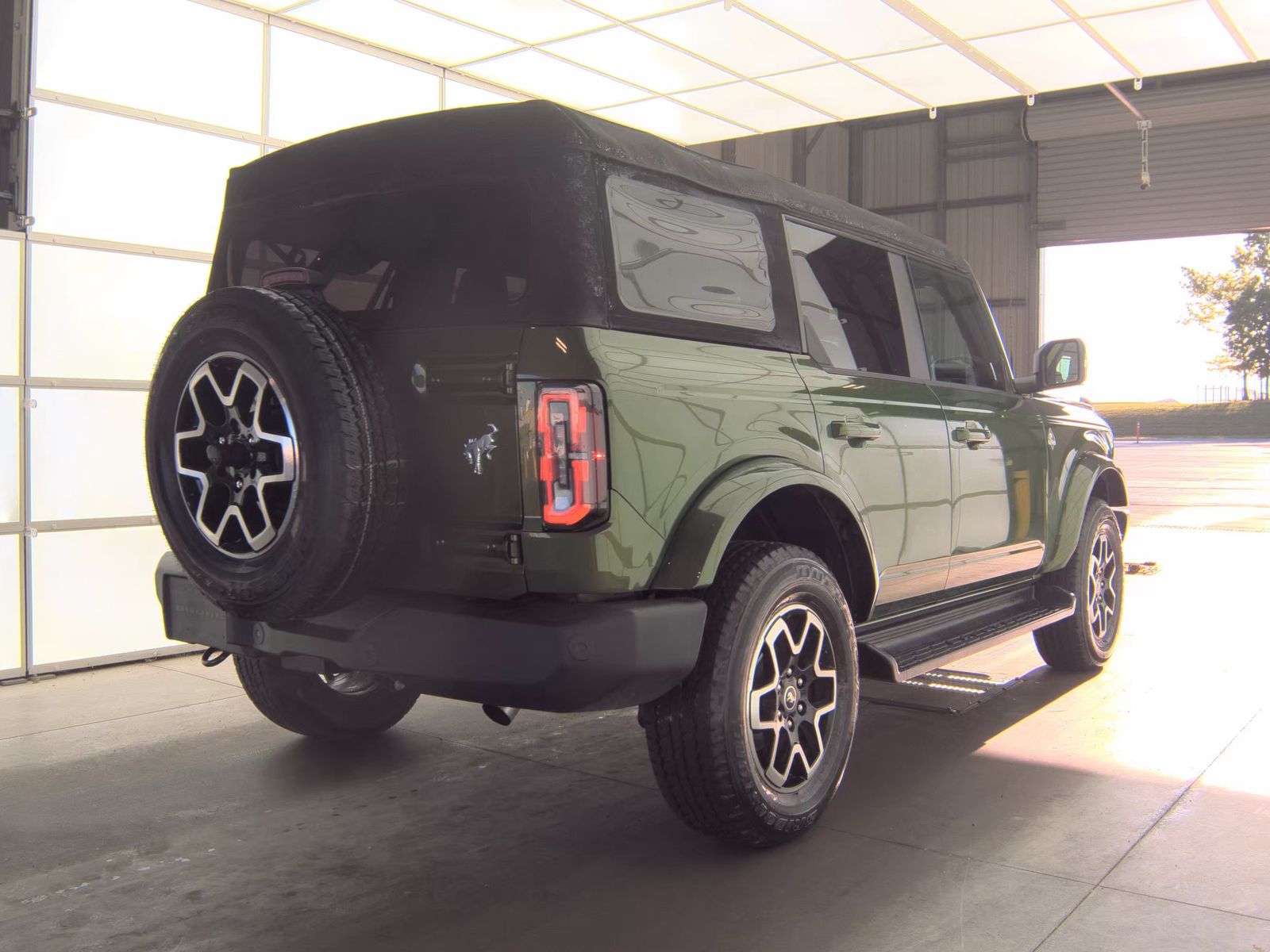 FORD BRONCO - 6