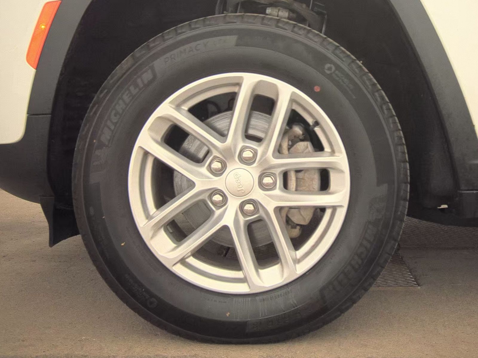 JEEP GRAND CHEROKEE - 10