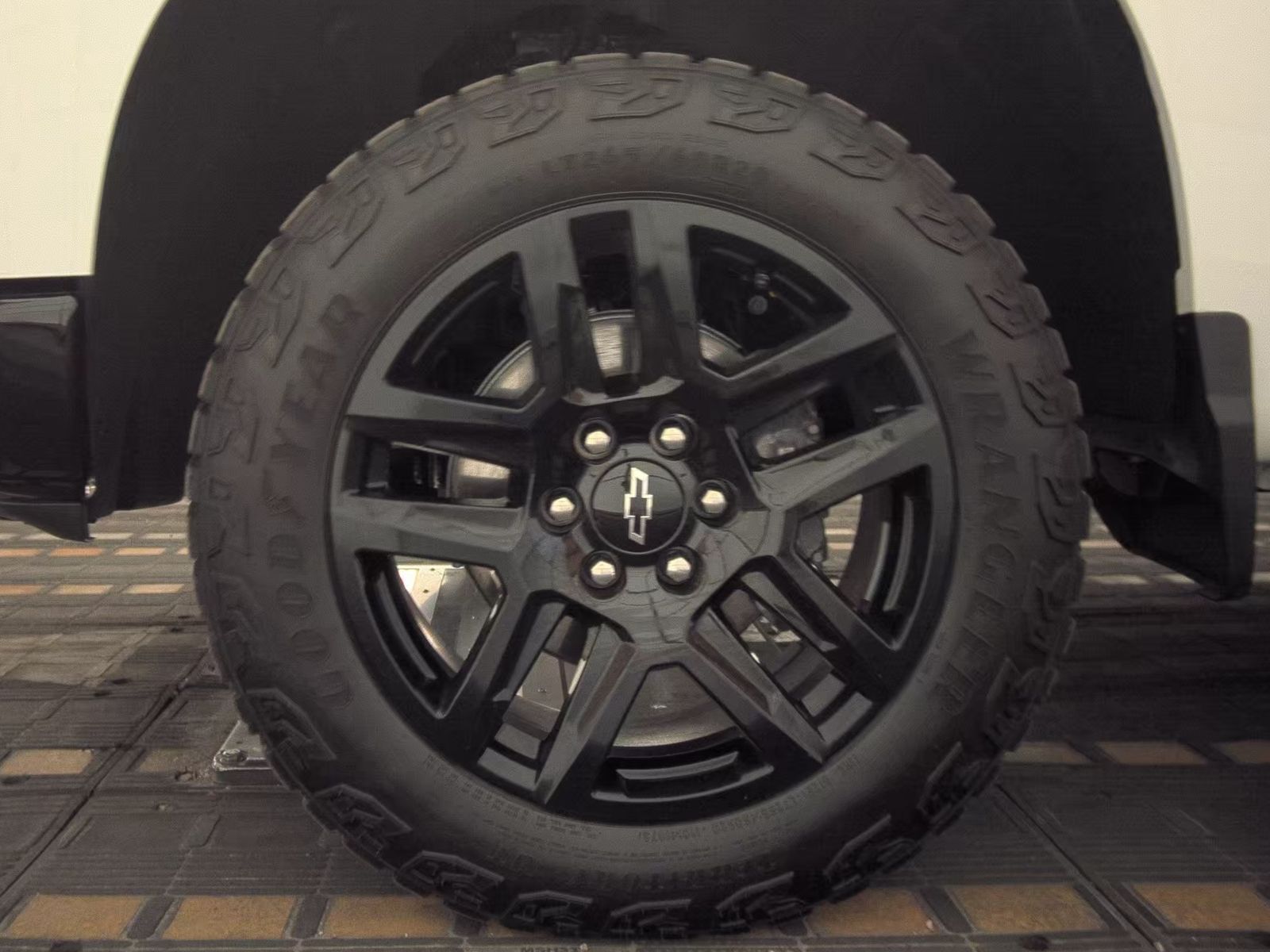 CHEVROLET LT TRL BOS - 10