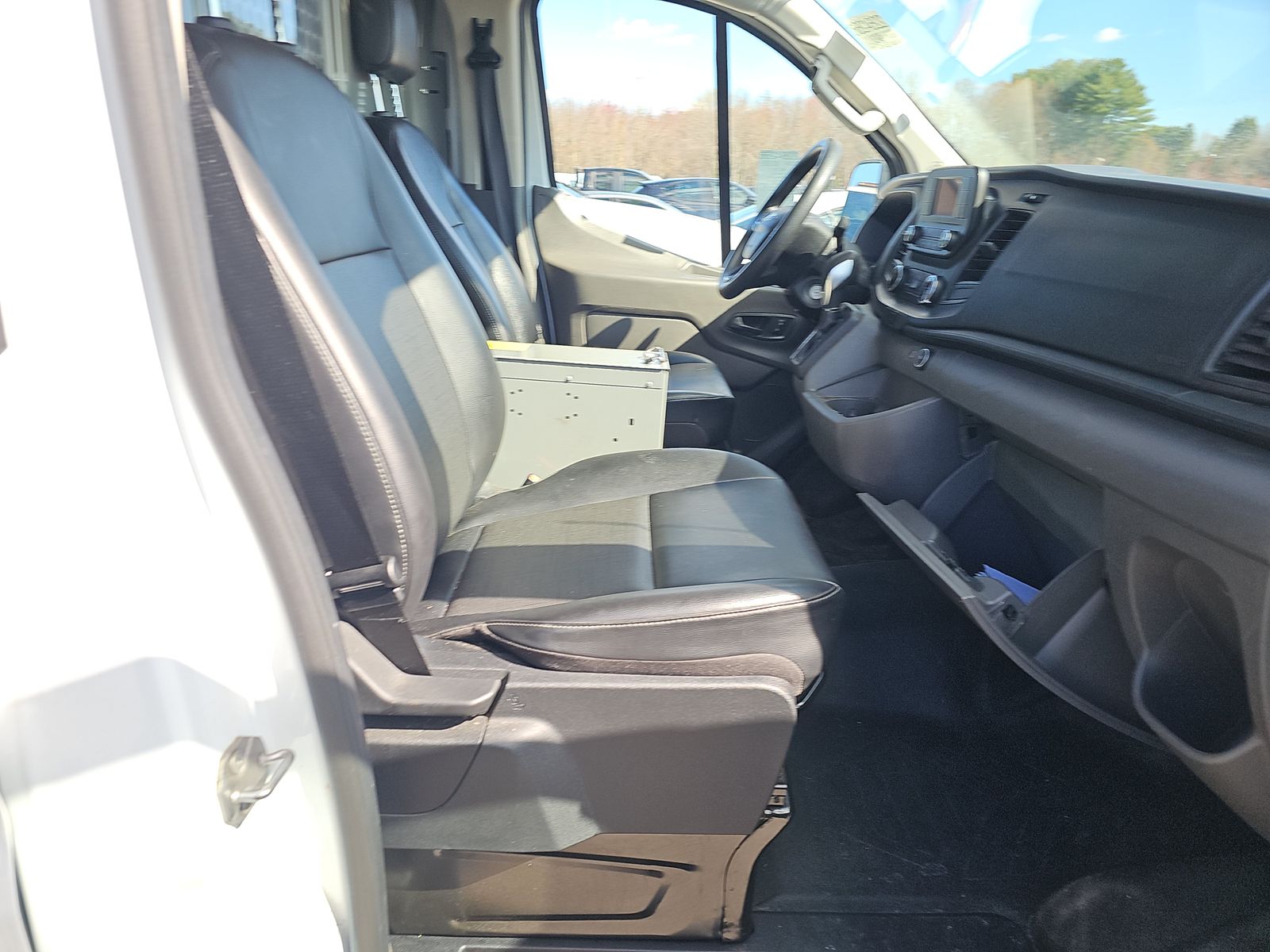 FORD TRANSIT 250 - 9