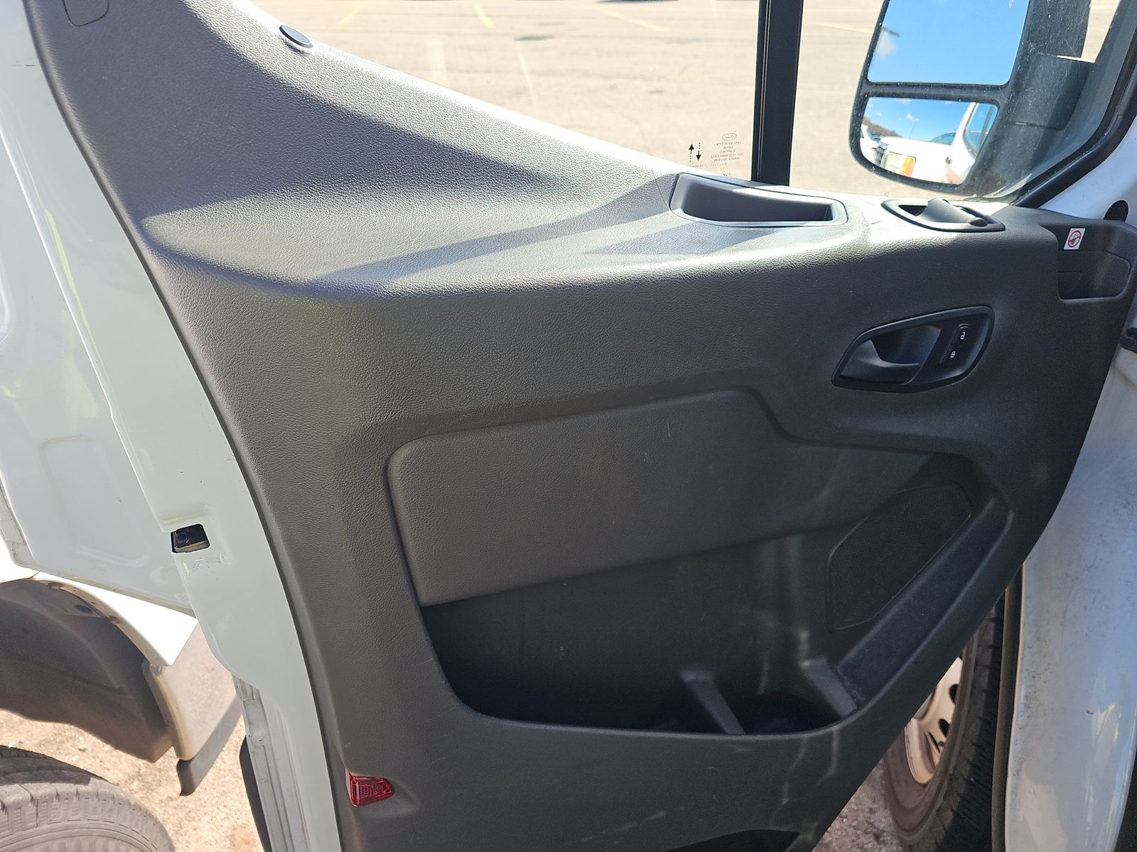 FORD TRANSIT 250 - 10