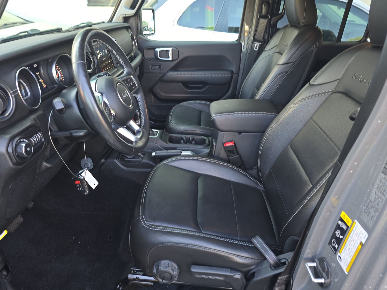 JEEP UNLIMITED SAHARA - 8