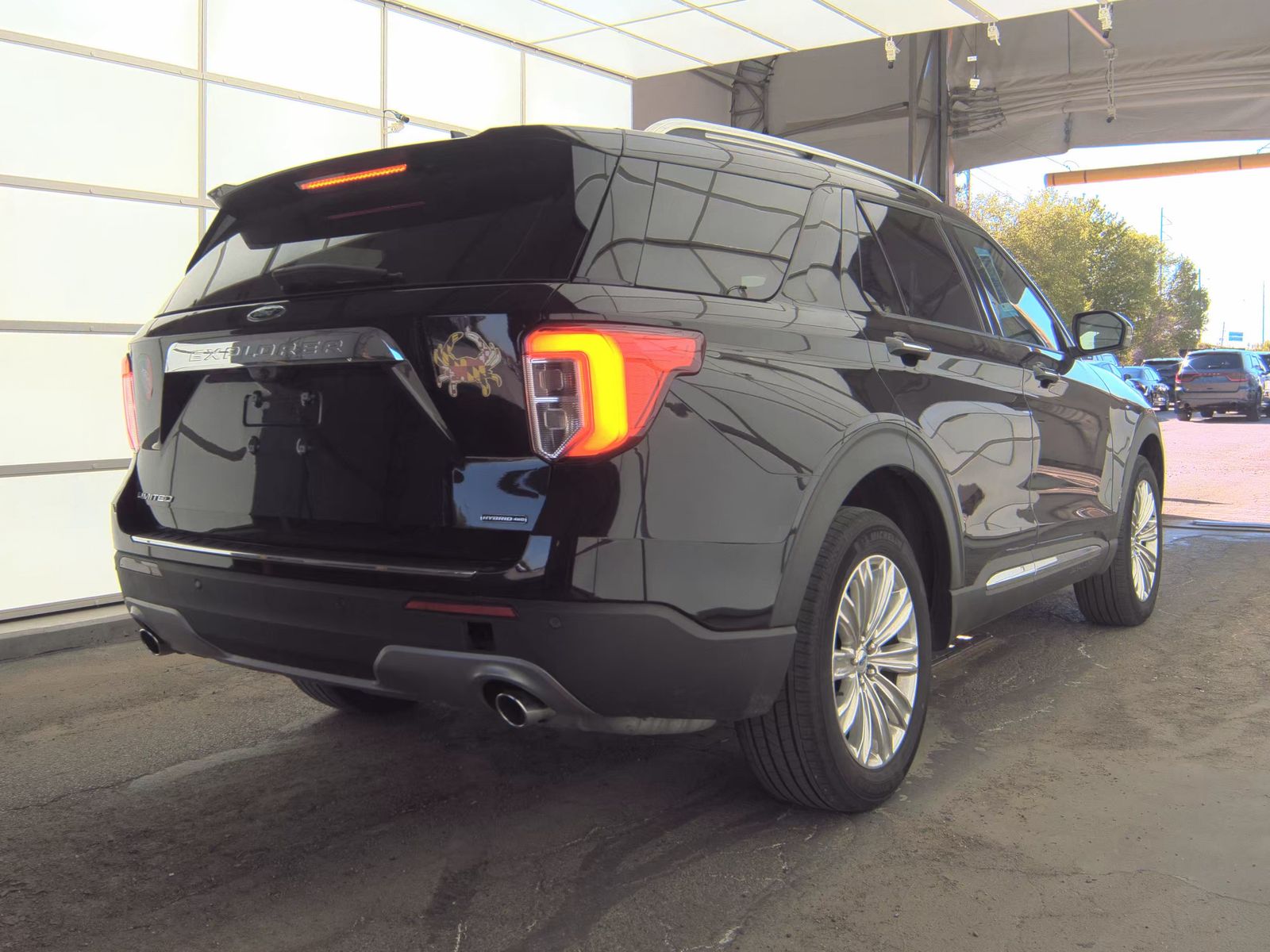 FORD EXPLORER - 6