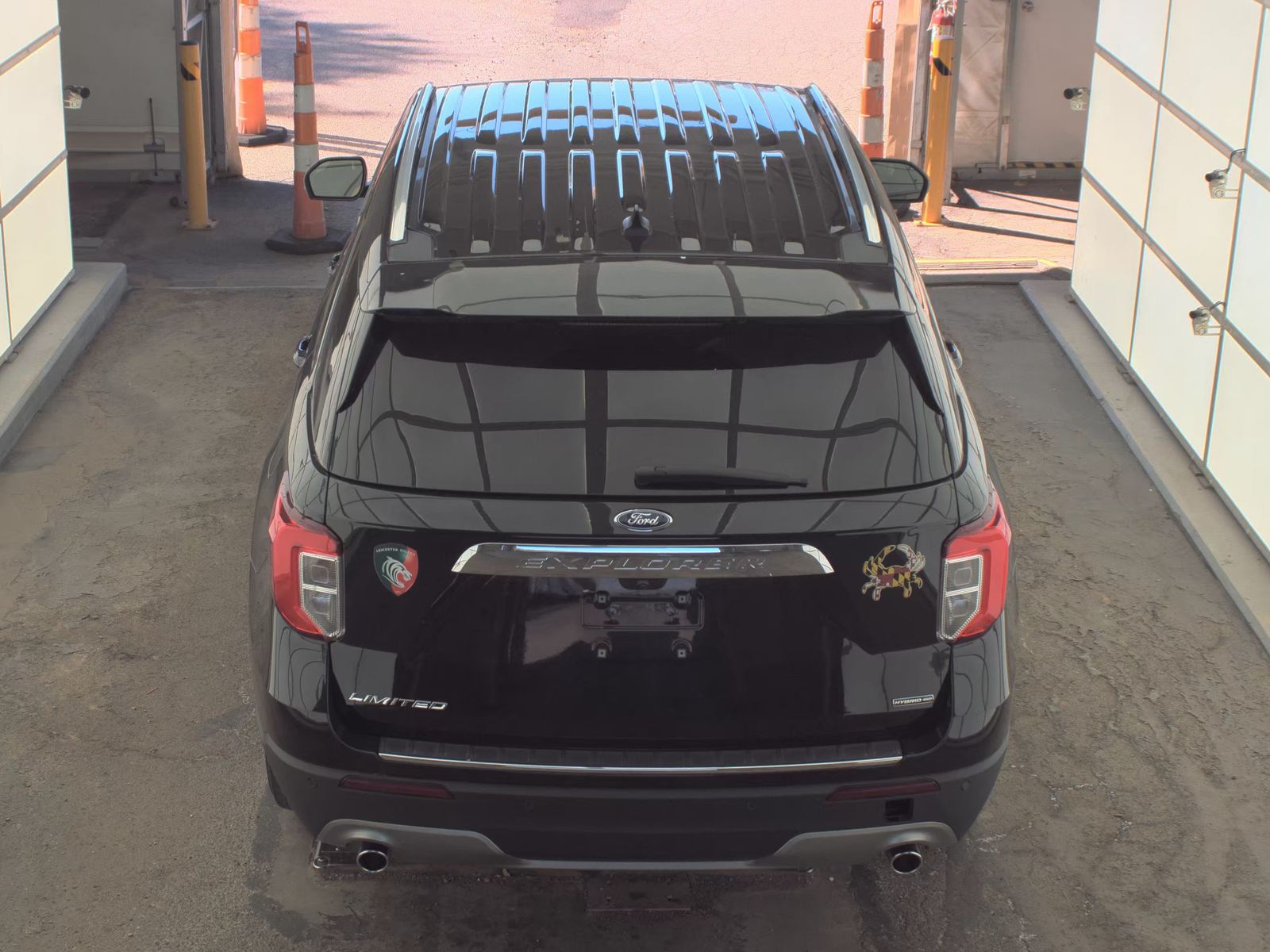 FORD EXPLORER - 7