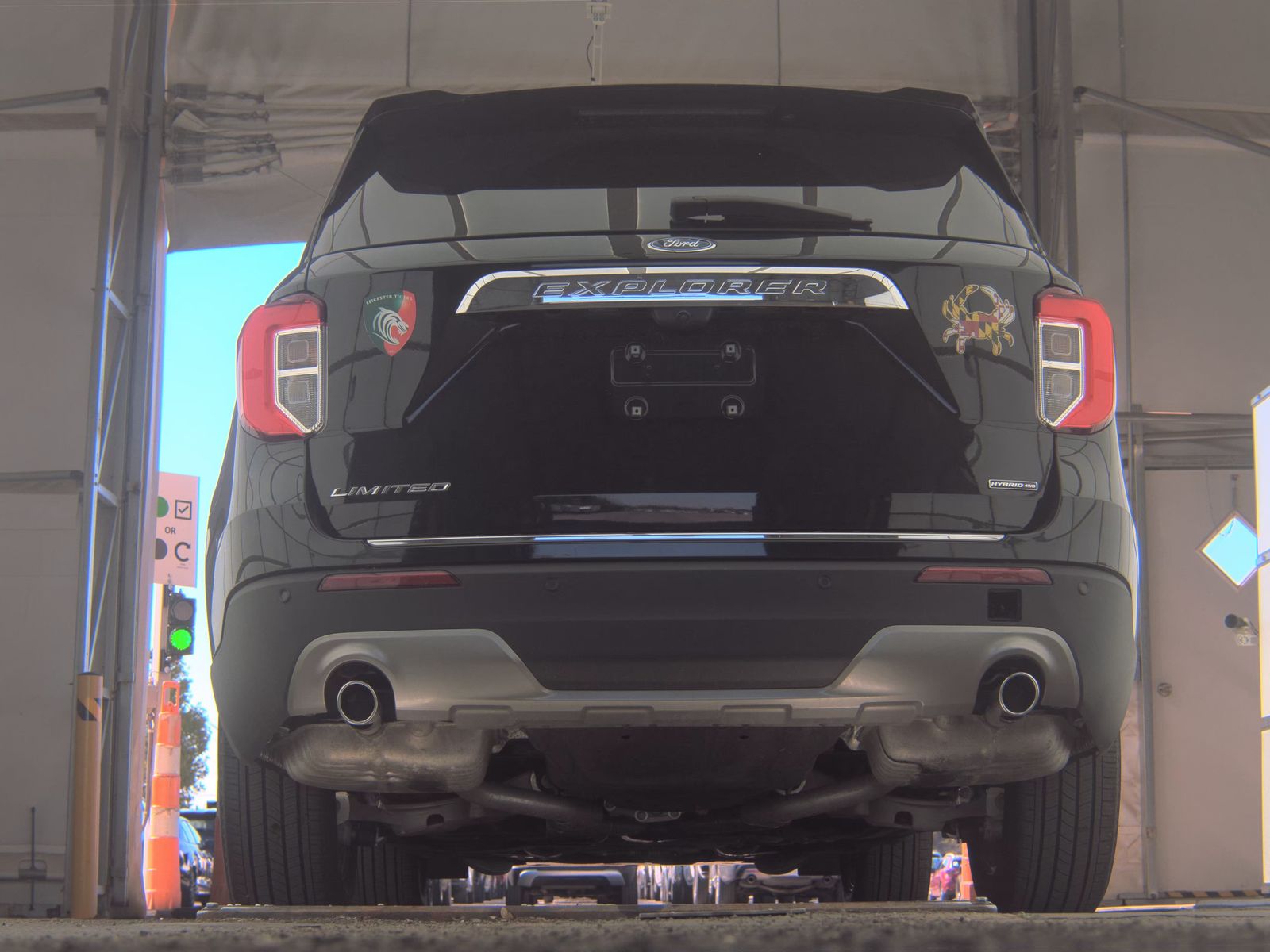 FORD EXPLORER - 8
