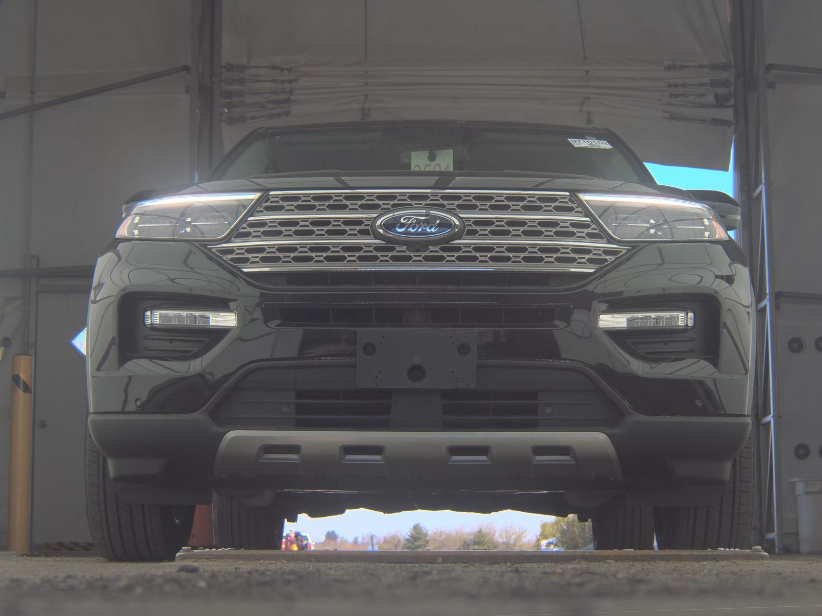 FORD EXPLORER - 4