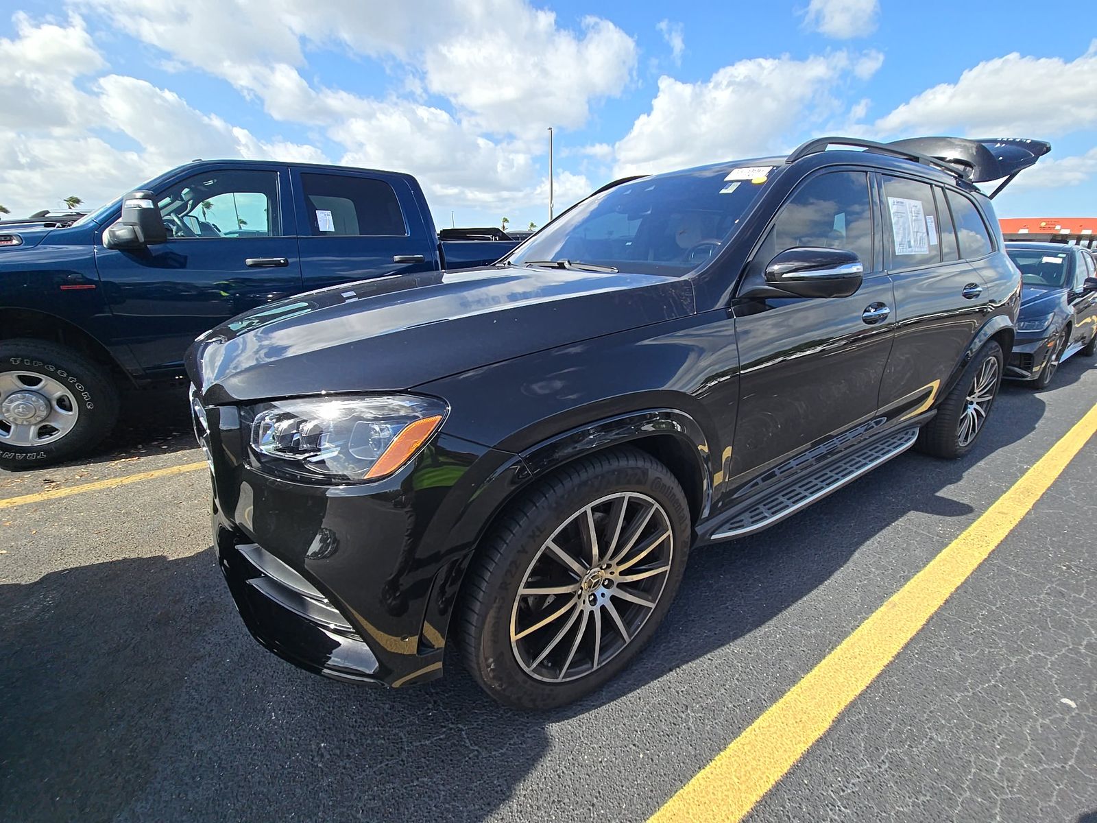 MERCEDES-BENZ GLS - 1