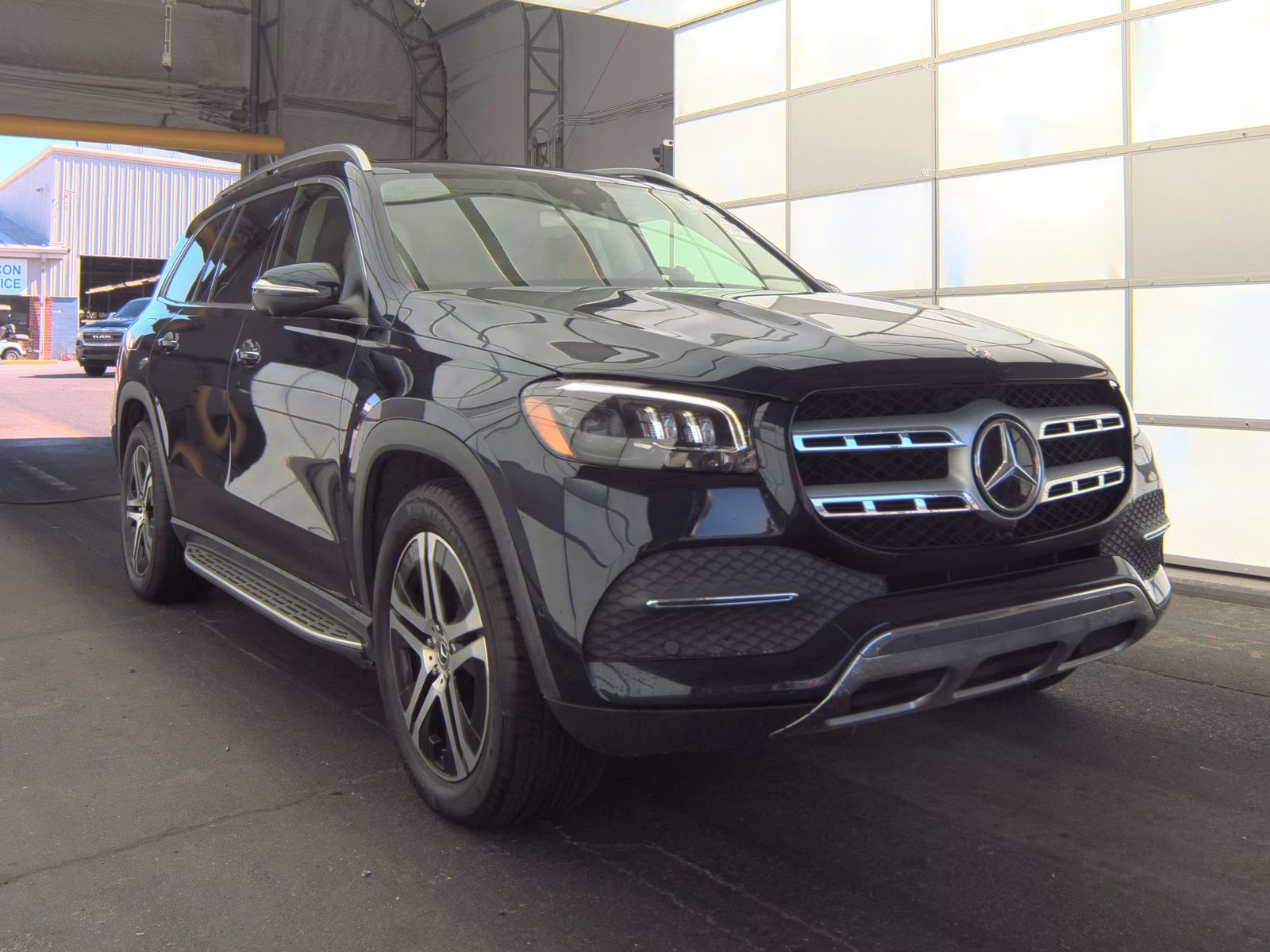 MERCEDES-BENZ GLS - 5