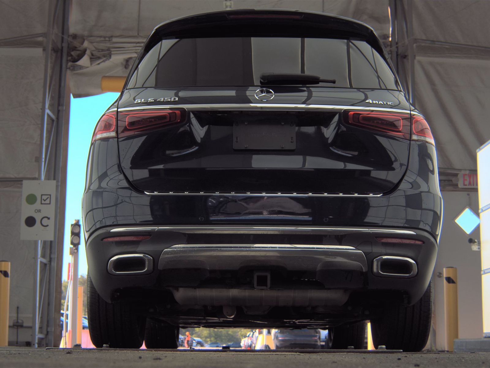 MERCEDES-BENZ GLS - 8