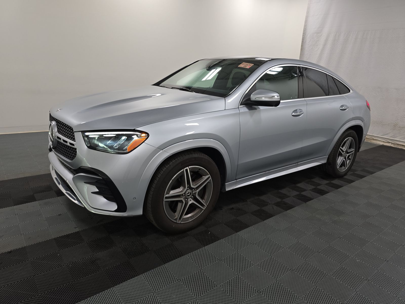 MERCEDES-BENZ GLE - 1