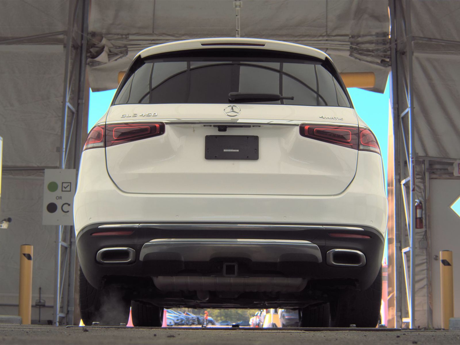 MERCEDES-BENZ GLS - 8