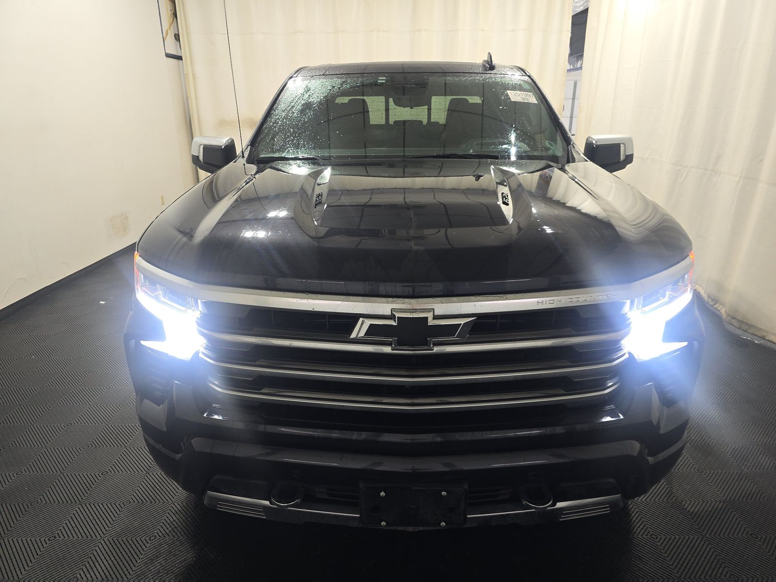 CHEVROLET HIGH COUNTRY - 3