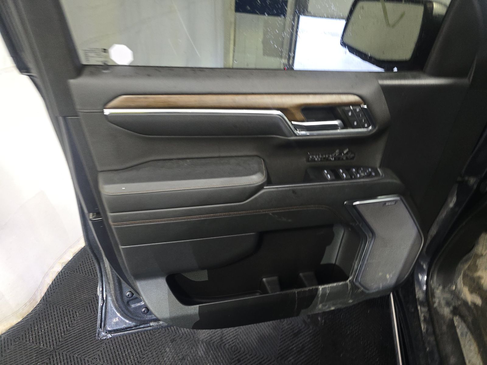 CHEVROLET HIGH COUNTRY - 10